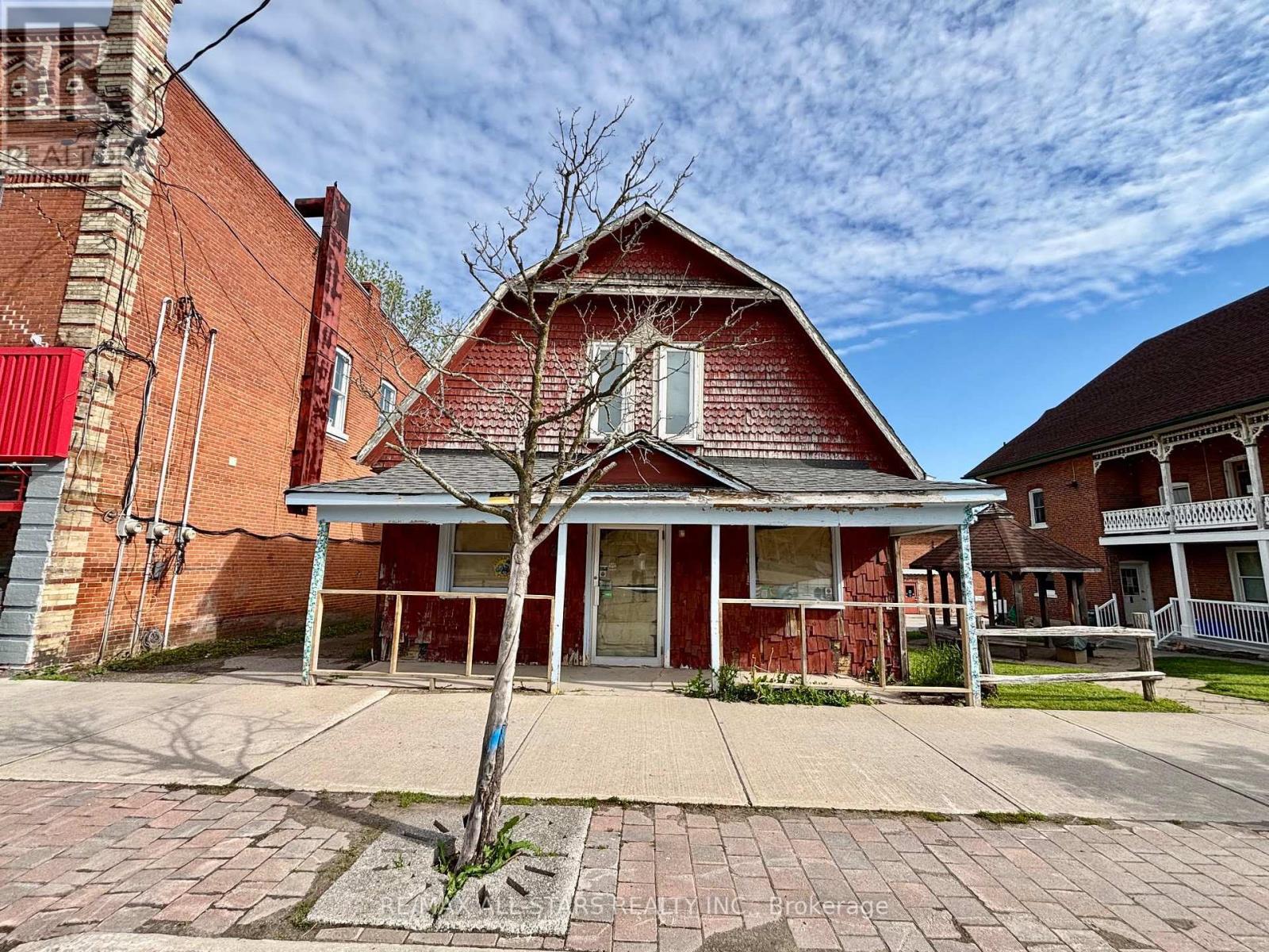 34 CAMERON STREET E, Brock, Ontario