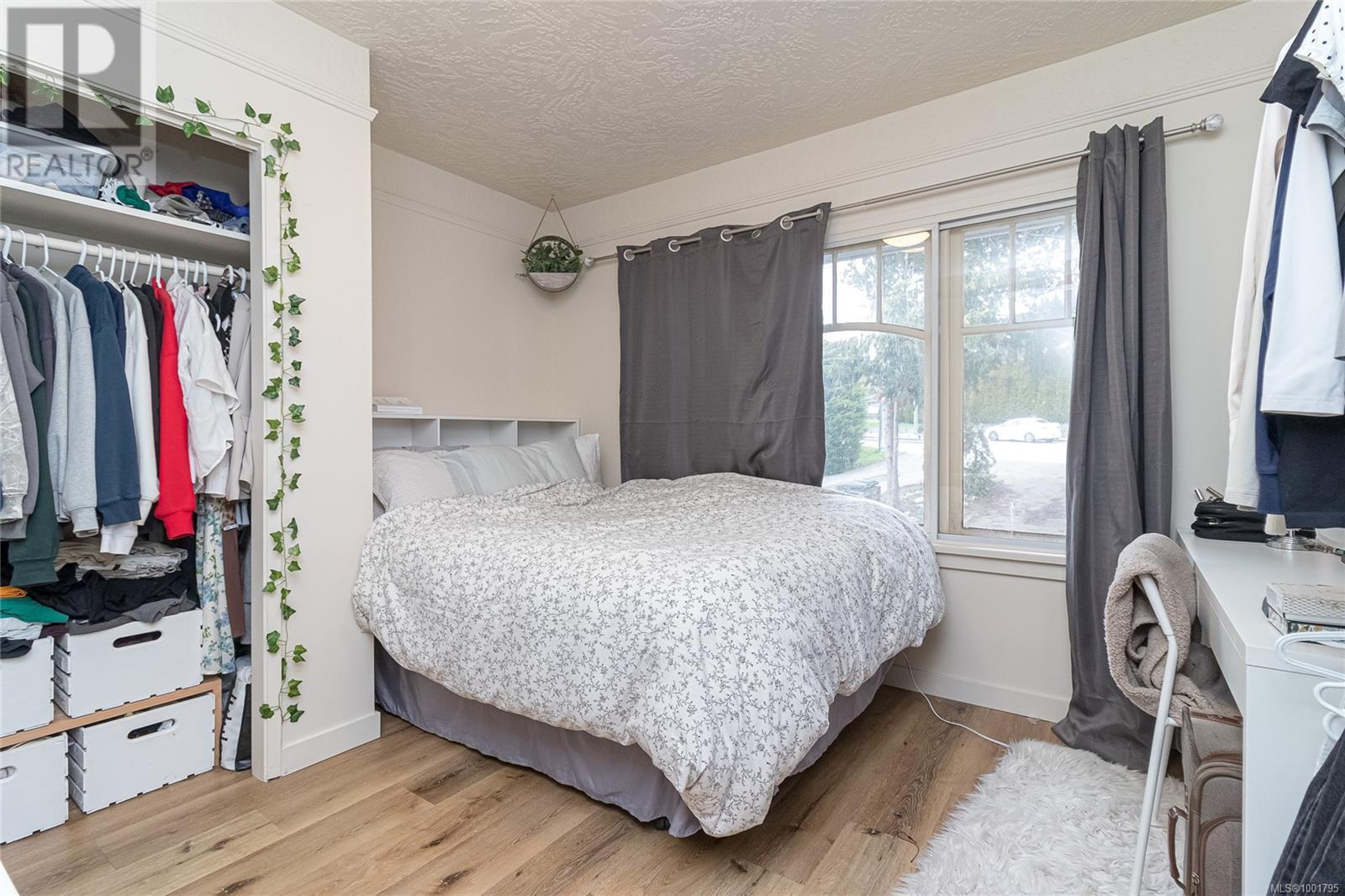 3364 Cook St, Saanich, British Columbia  V8X 1A8 - Photo 21 - 1001795