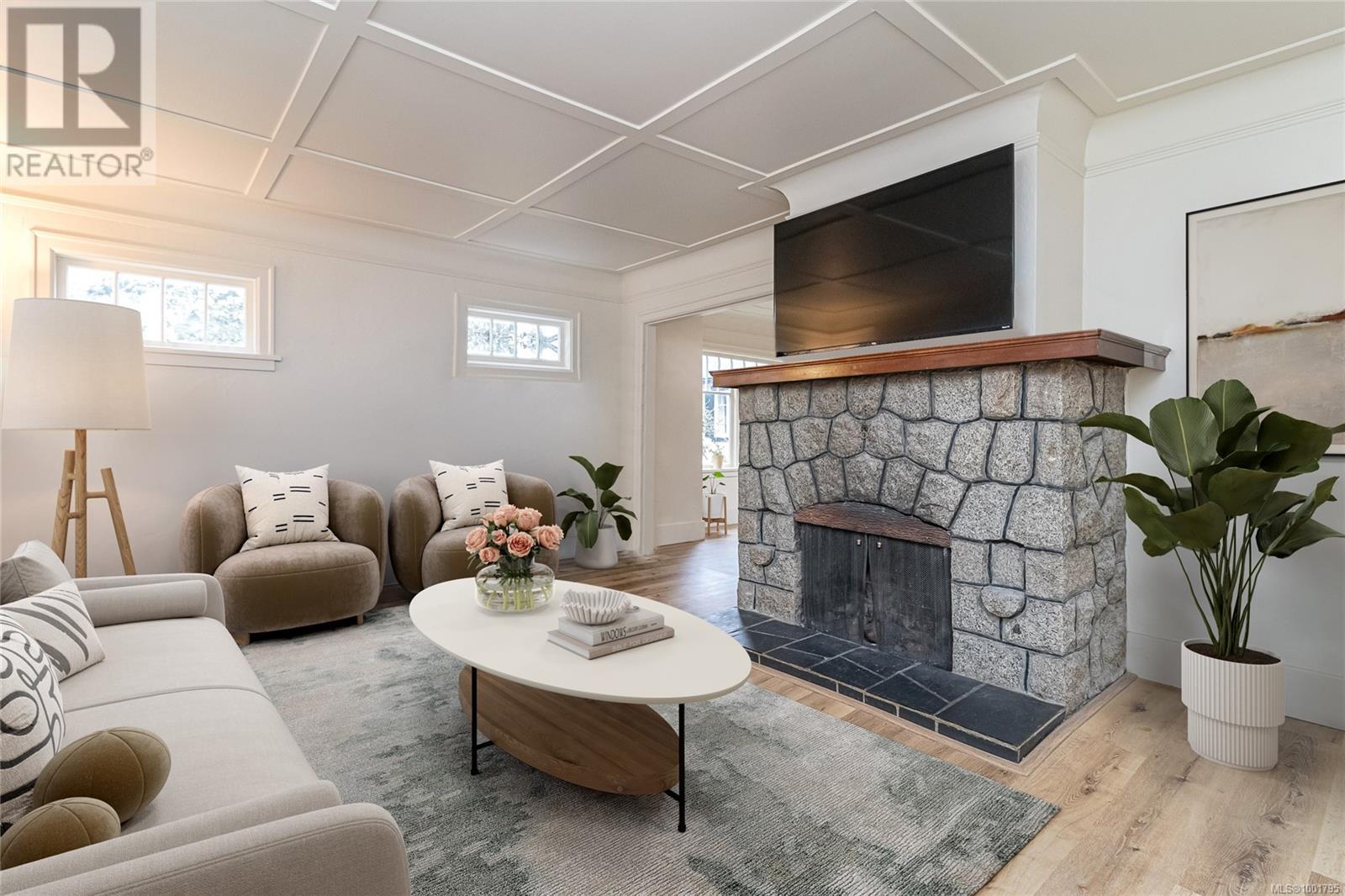 3364 Cook St, Saanich, British Columbia  V8X 1A8 - Photo 5 - 1001795