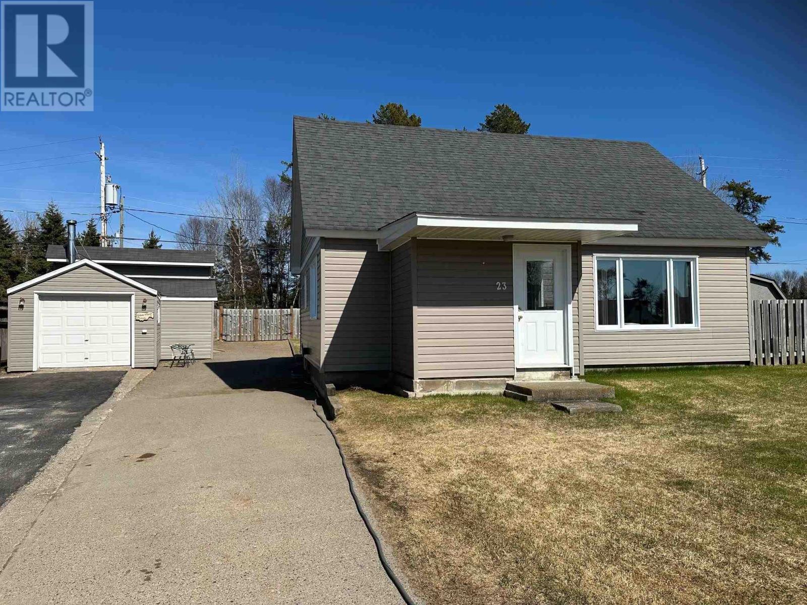 23 Pine CRES, Terrace Bay, Ontario