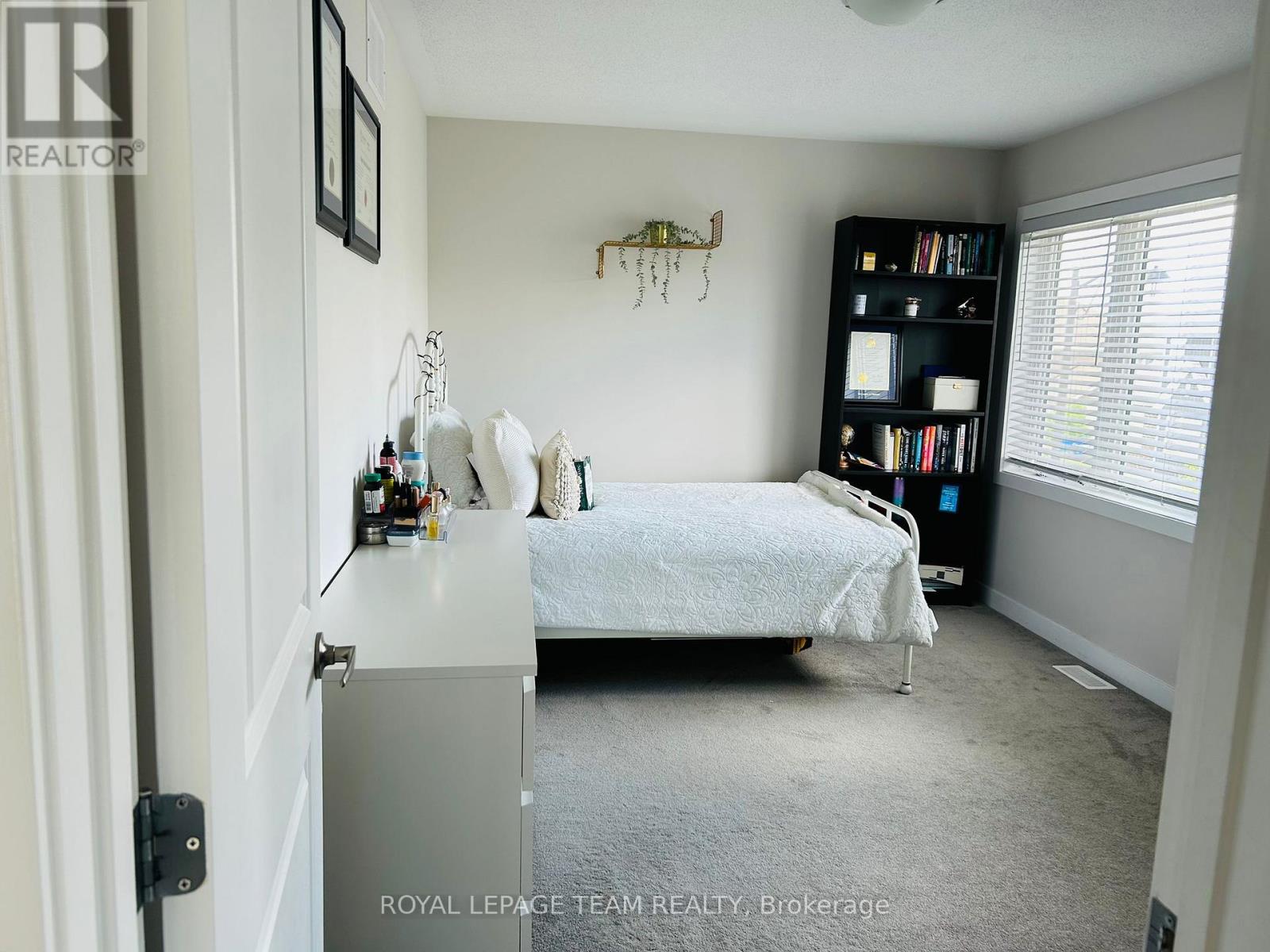 3040 Travertine Way, Ottawa, Ontario  K2J 6W9 - Photo 27 - X12185292