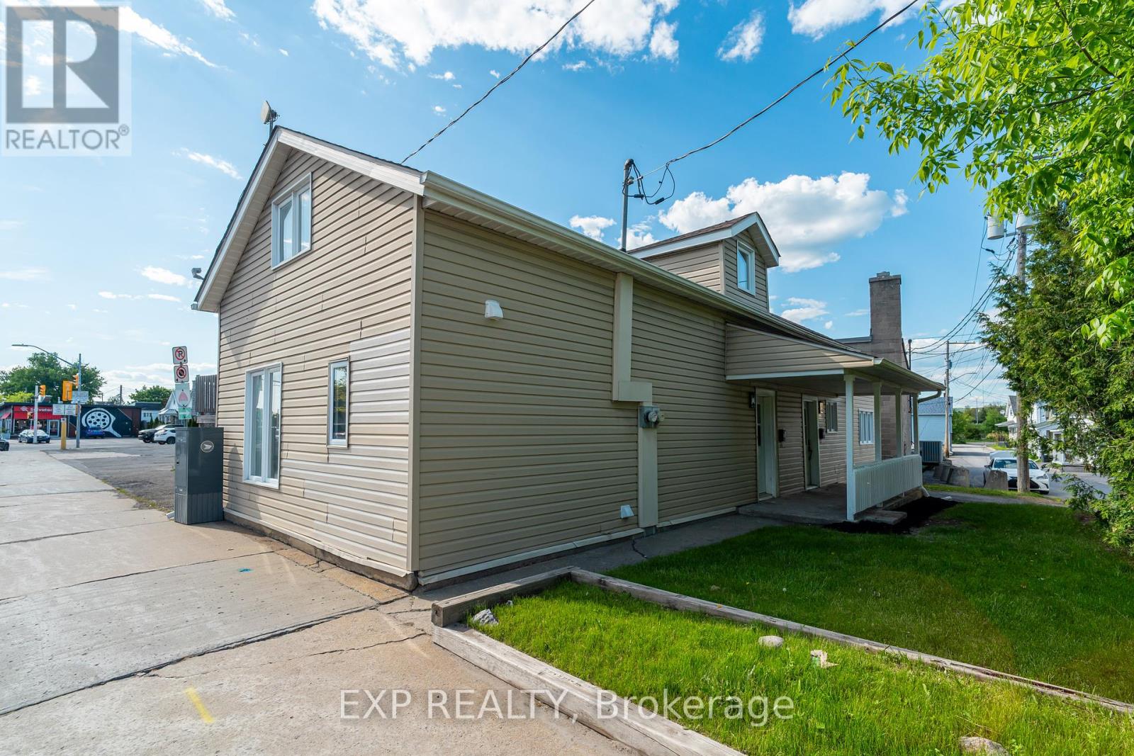 467 MAIN STREET, Hawkesbury, Ontario