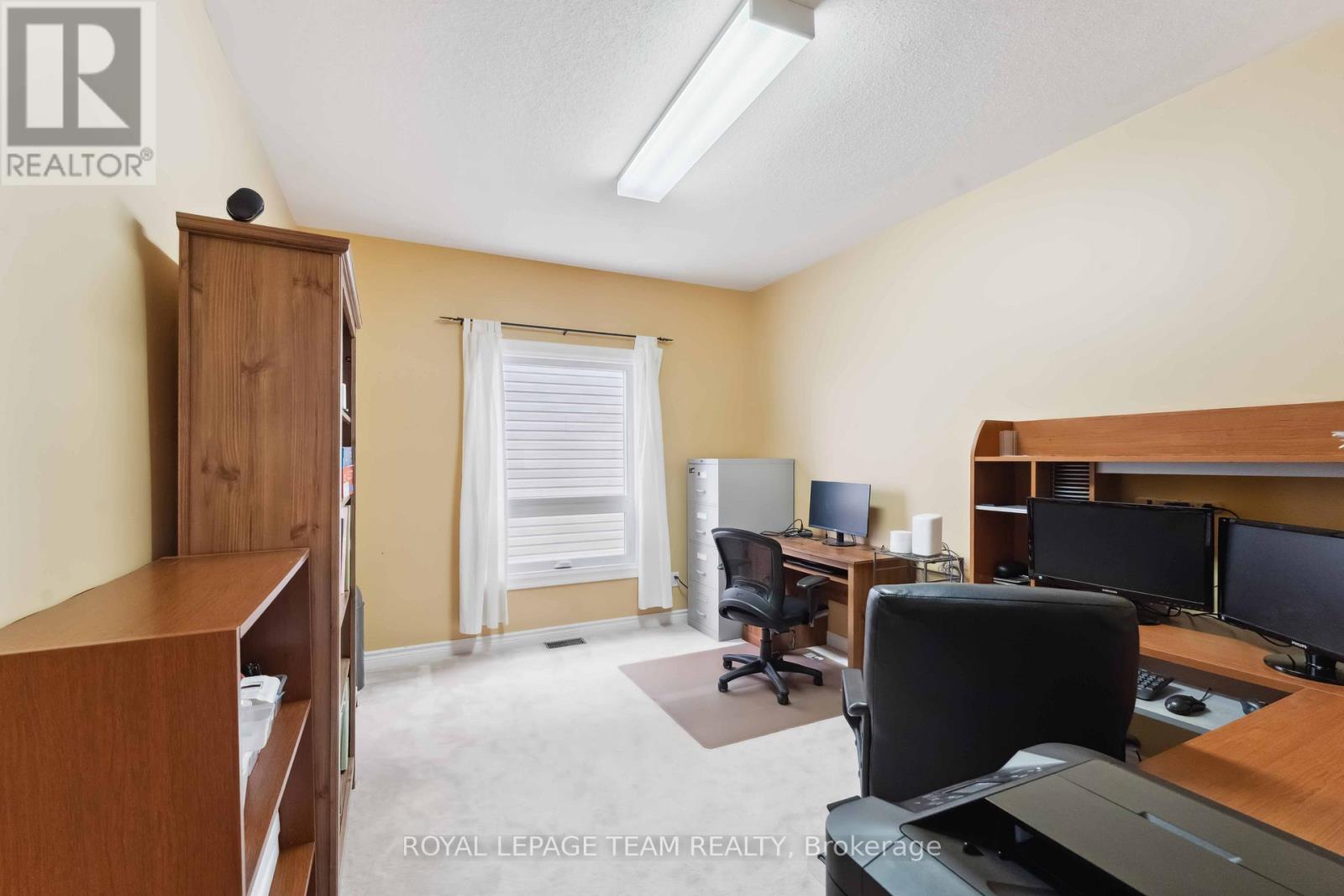 39 Vermont Avenue, Ottawa, Ontario  K2G 6M2 - Photo 21 - X12185374