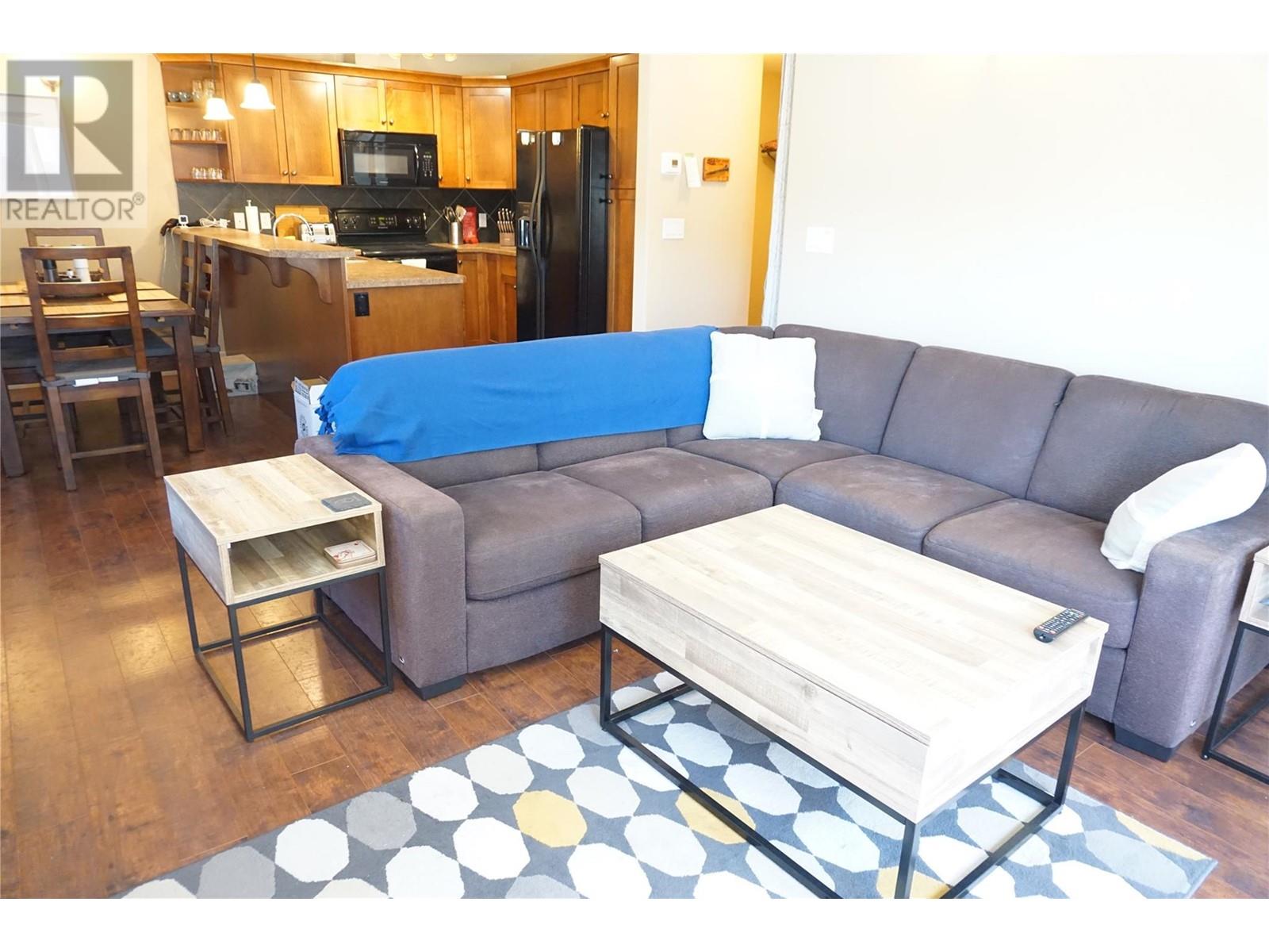 7337 Prospector Avenue Unit# 603, Radium Hot Springs, BC V0B1M0