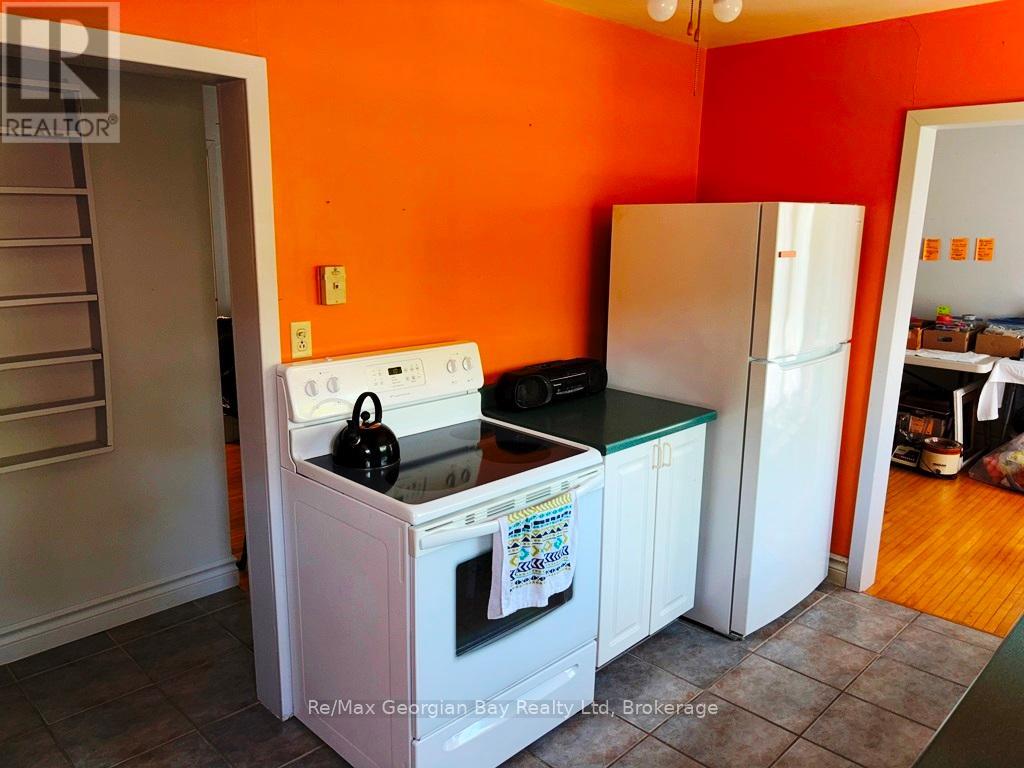 1 Gray Street, Severn, Ontario  L0K 1E0 - Photo 3 - S12185393