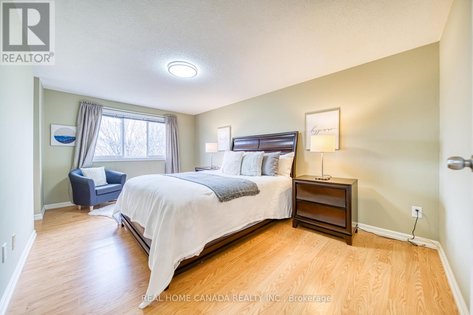 6051 Fullerton Crescent, Mississauga, Ontario  L5N 3A3 - Photo 16 - W12185263
