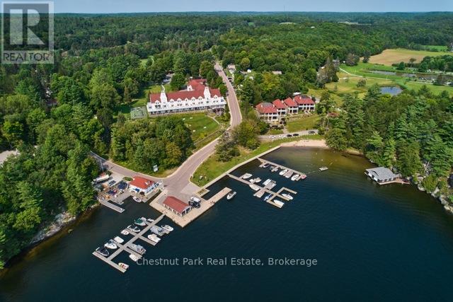 C5 12SA & 12SC - 1003 MATTHEWS DRIVE, Muskoka Lakes, Ontario