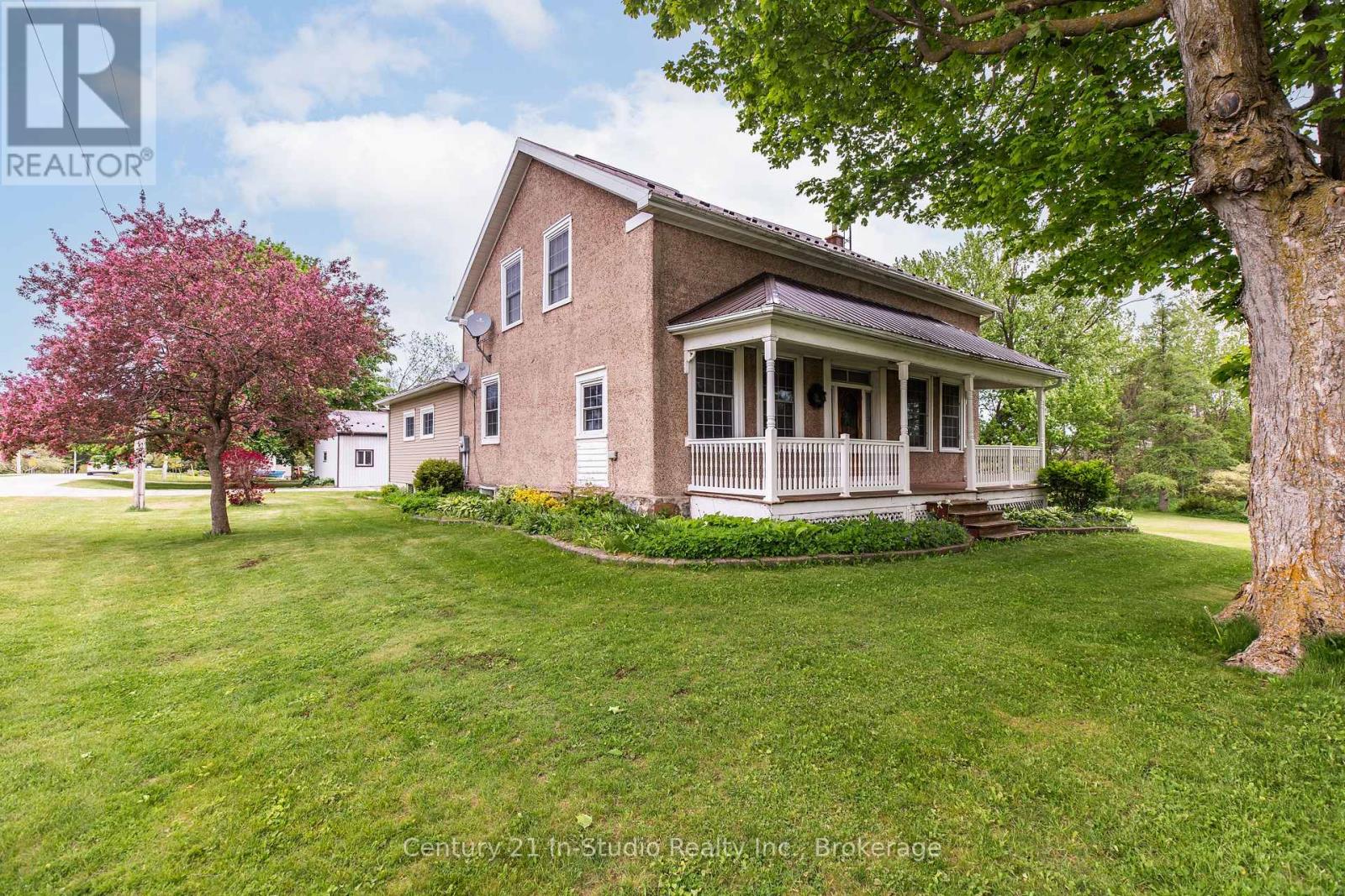85695 St. Helens Line, Ashfield-Colborne-Wawanosh, Ontario N0G 2H0 - Photo 3 - X12185363