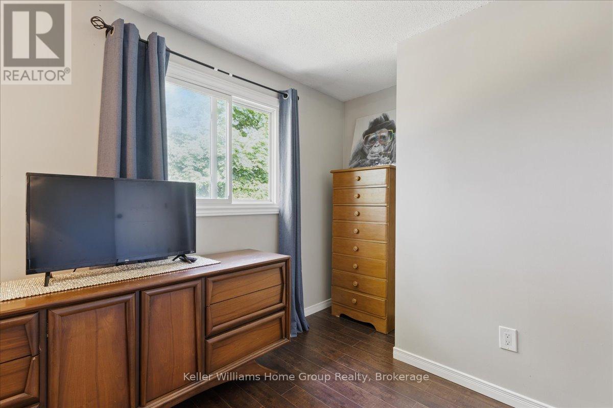 72 Brantwood Park Drive, Brantford, Ontario  N3P 1G2 - Photo 24 - X12185378