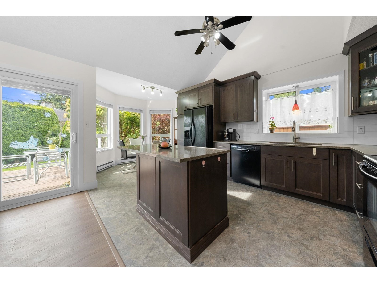 11818 Woodlynn Court, Delta, British Columbia  V4E 3G6 - Photo 20 - R3007304
