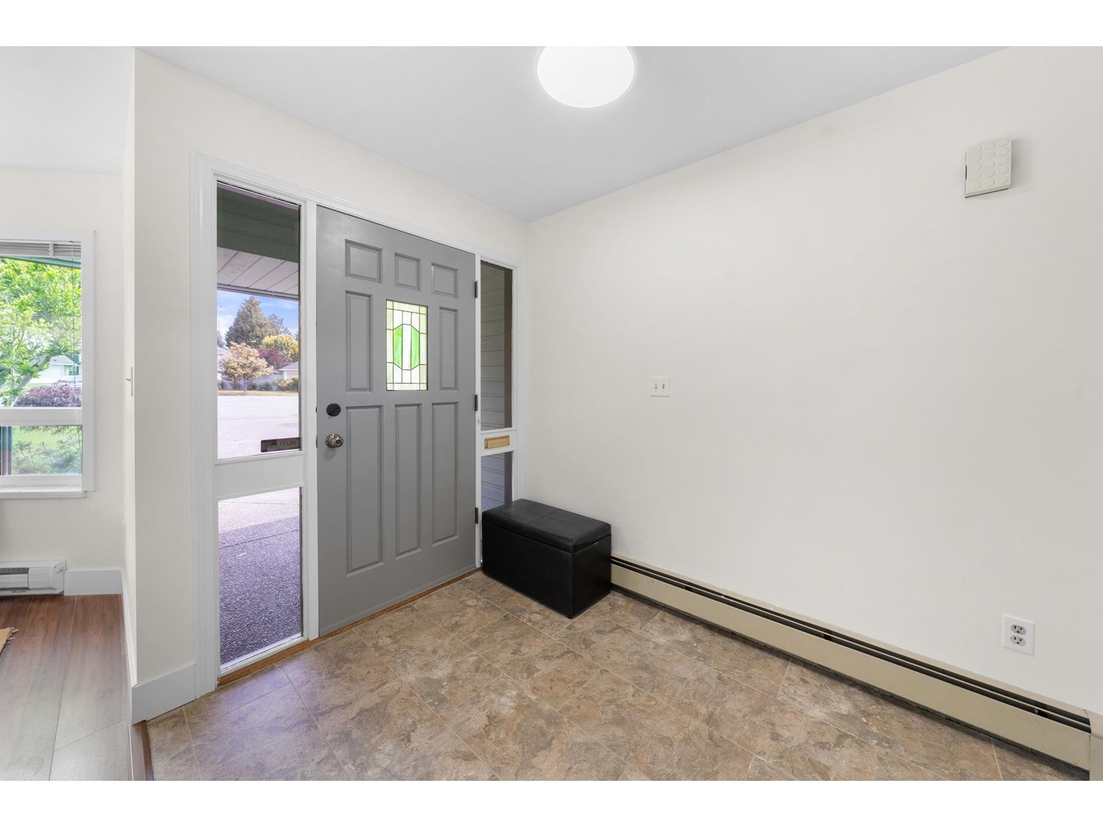 11818 Woodlynn Court, Delta, British Columbia  V4E 3G6 - Photo 2 - R3007304
