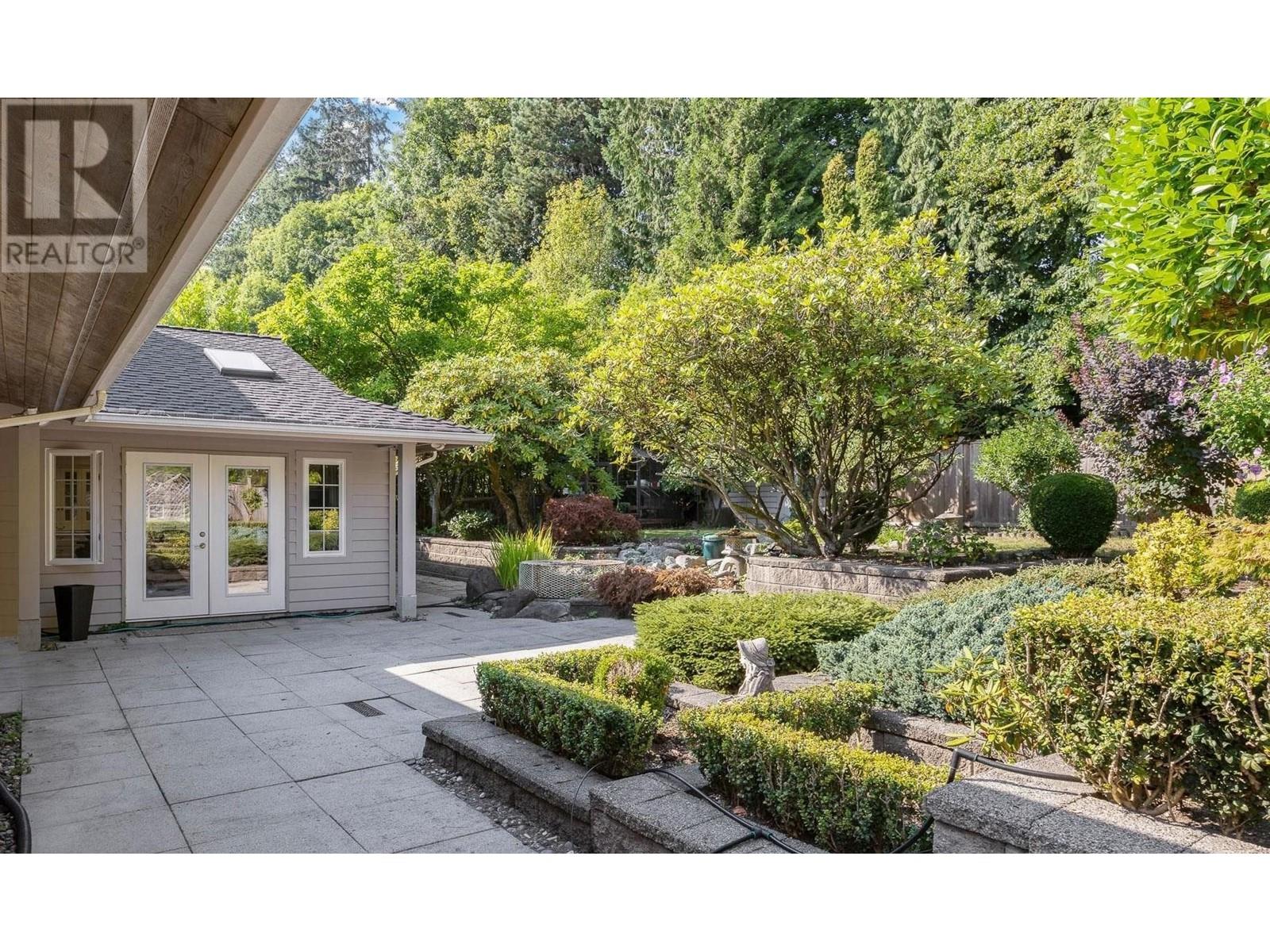 539 Newcroft Place, West Vancouver, British Columbia  V7T 1W9 - Photo 35 - R2993331