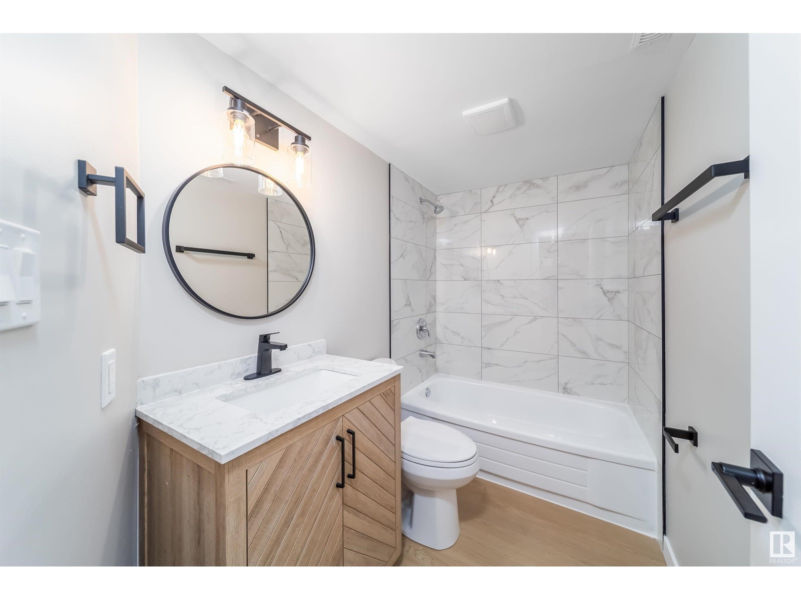 473 Kirkness Rd Nw, Edmonton, Alberta  T5Y 2J1 - Photo 39 - E4439508