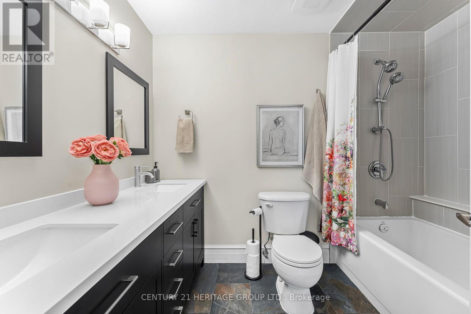 102 - 67 Caroline Street S, Hamilton, Ontario  L8P 3K6 - Photo 28 - X12185273
