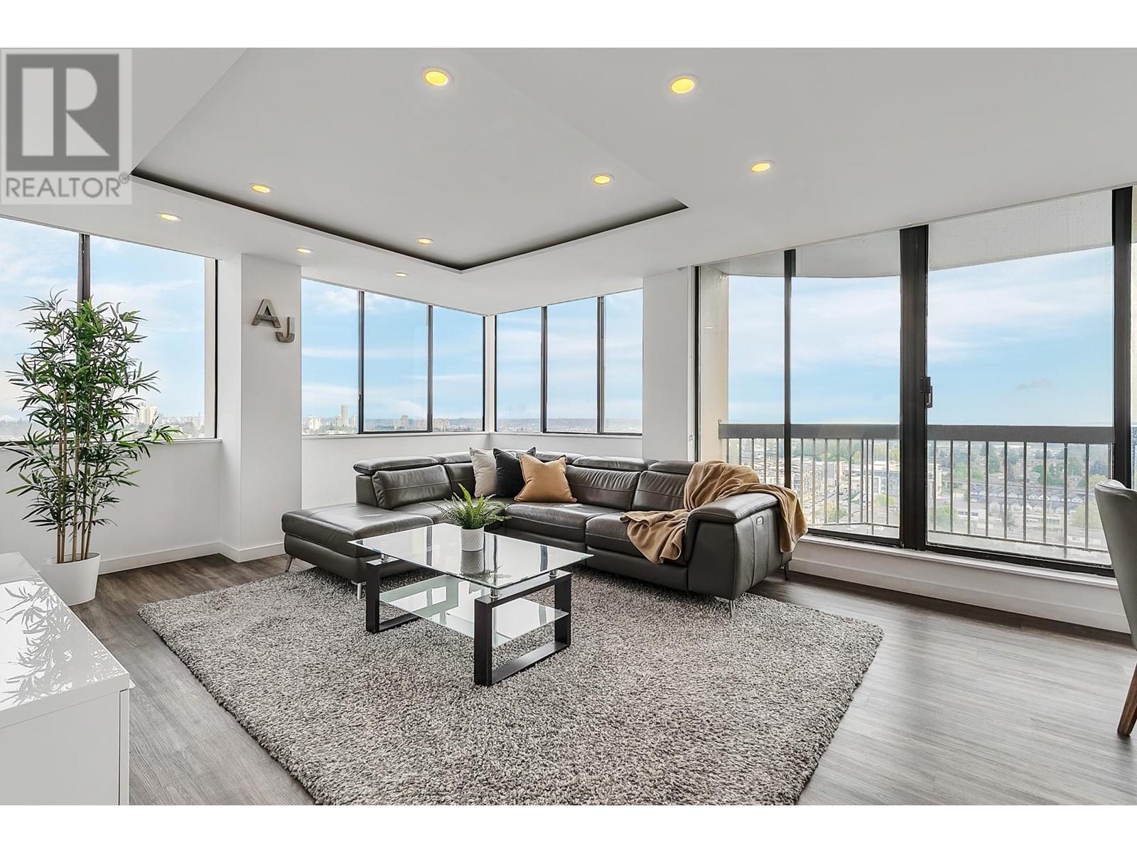 1803 6540 Burlington Avenue, Burnaby, British Columbia  V5H 4G3 - Photo 3 - R3007712