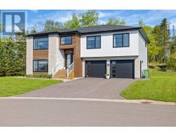 33 Beacon Hill Drive