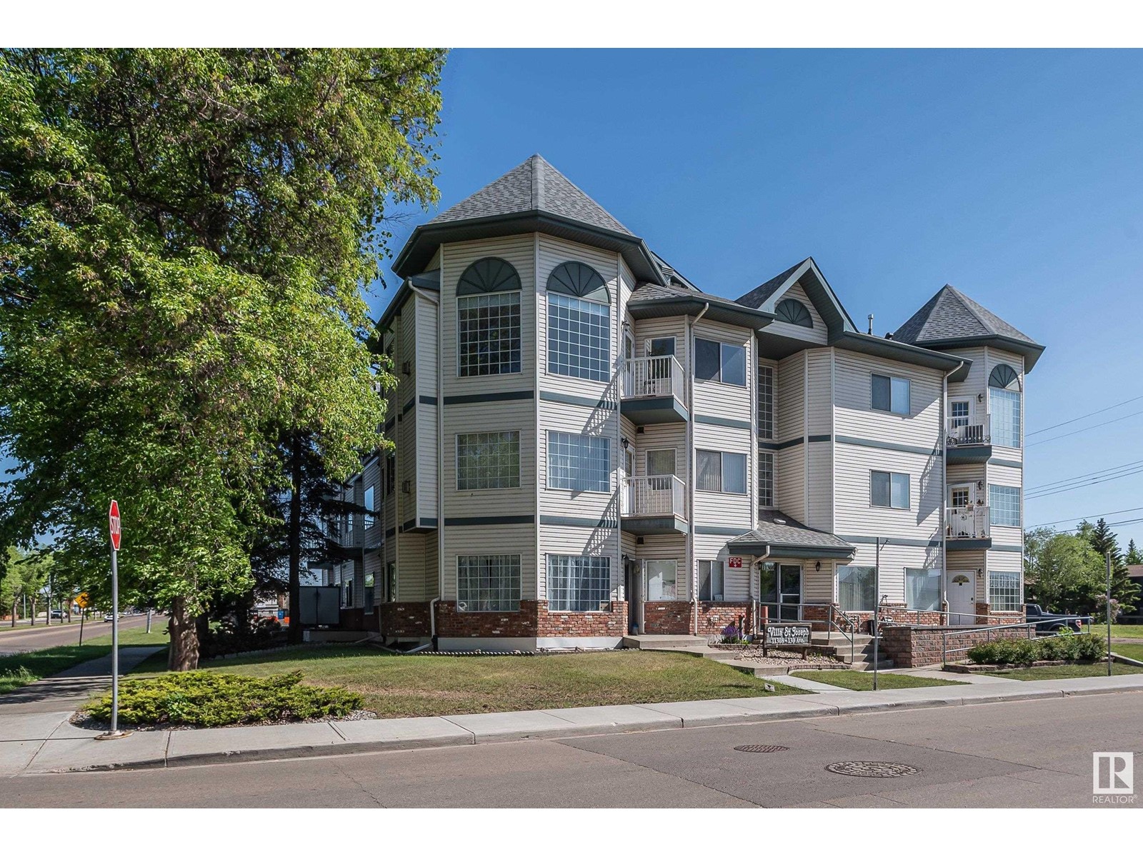 Property at #101 11308 130 AV NW image 3