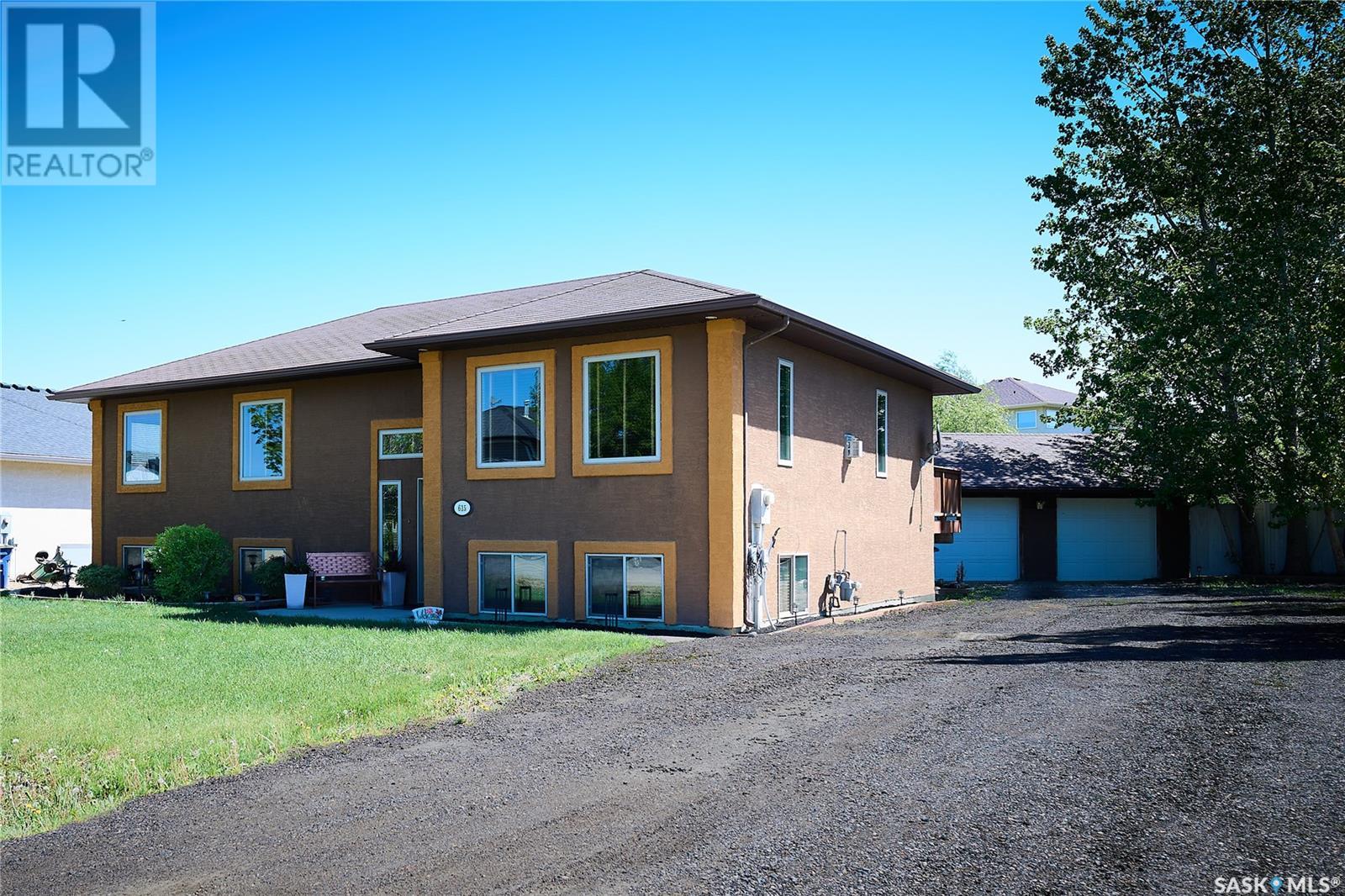 615 James Street S, Lumsden, Saskatchewan  S0G 3C0 - Photo 3 - SK007693
