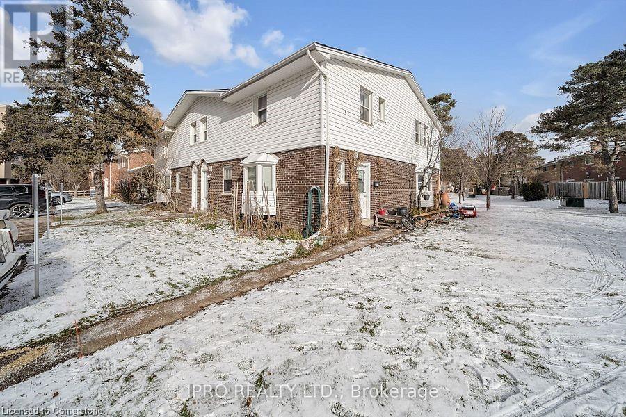 Property at 272 WESTCOURT Place image 5