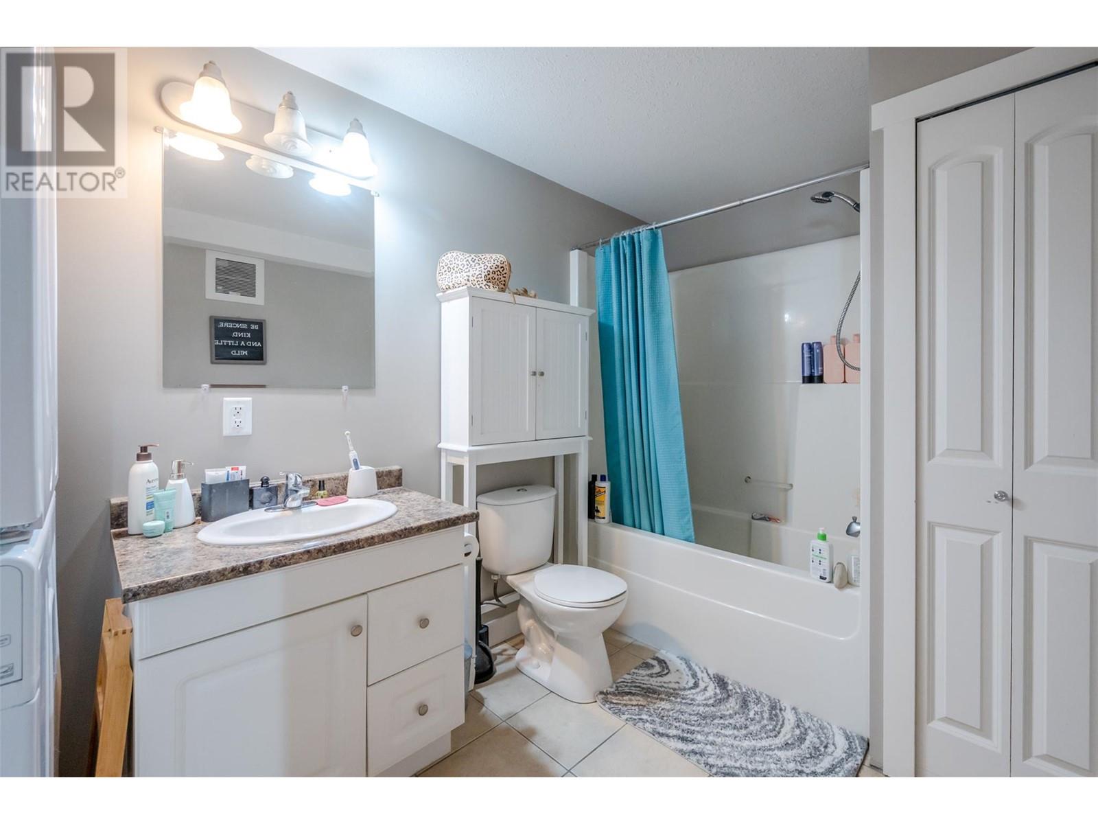 192 Nicola Place, Summerland, BC V0H1Z2