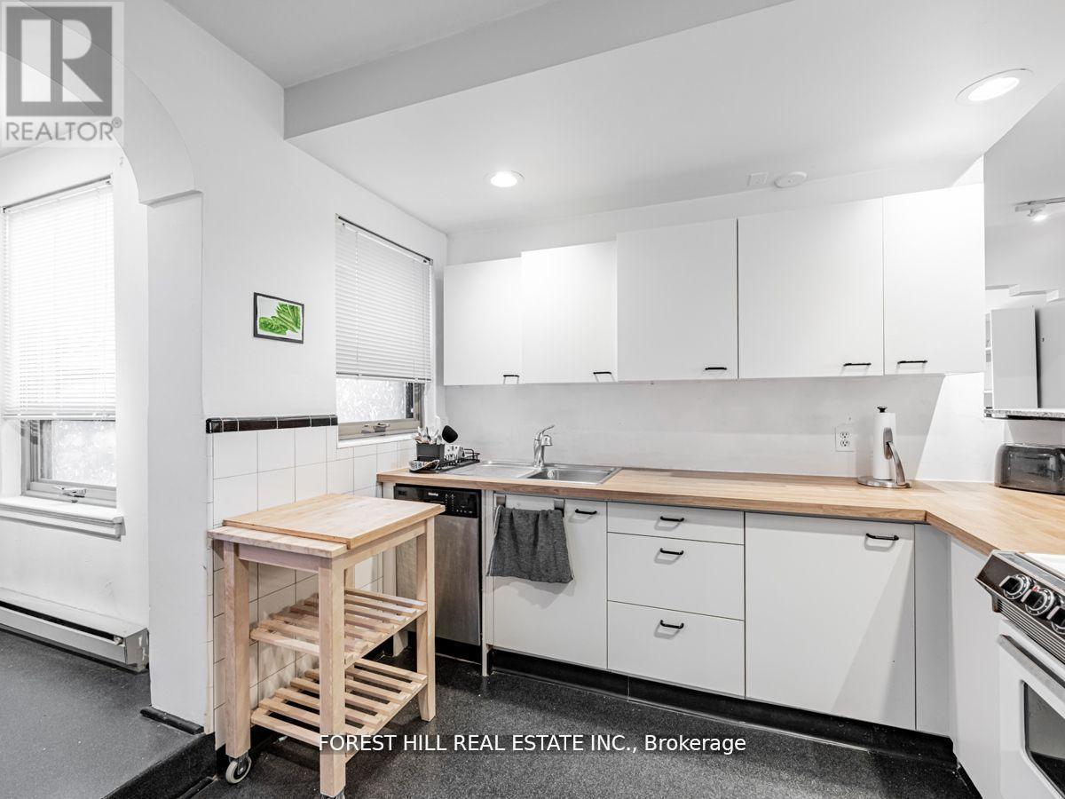 305 - 1840 Bathurst Street, Toronto, Ontario  M5P 3K7 - Photo 9 - C12185345