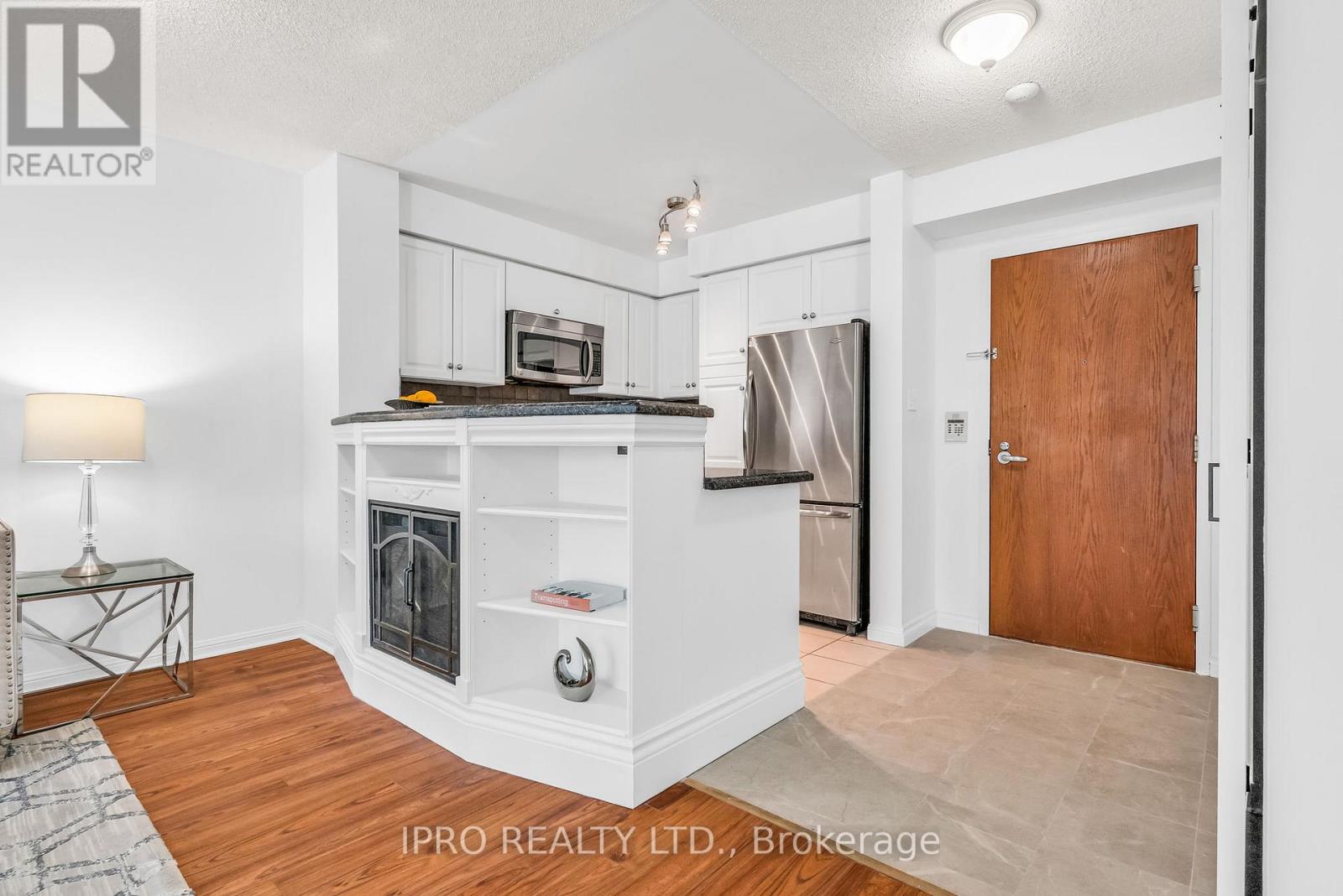 813 - 23 Lorraine Drive, Toronto (Willowdale West), Ontario  M2N 6Z6 - Photo 21 - C12185390