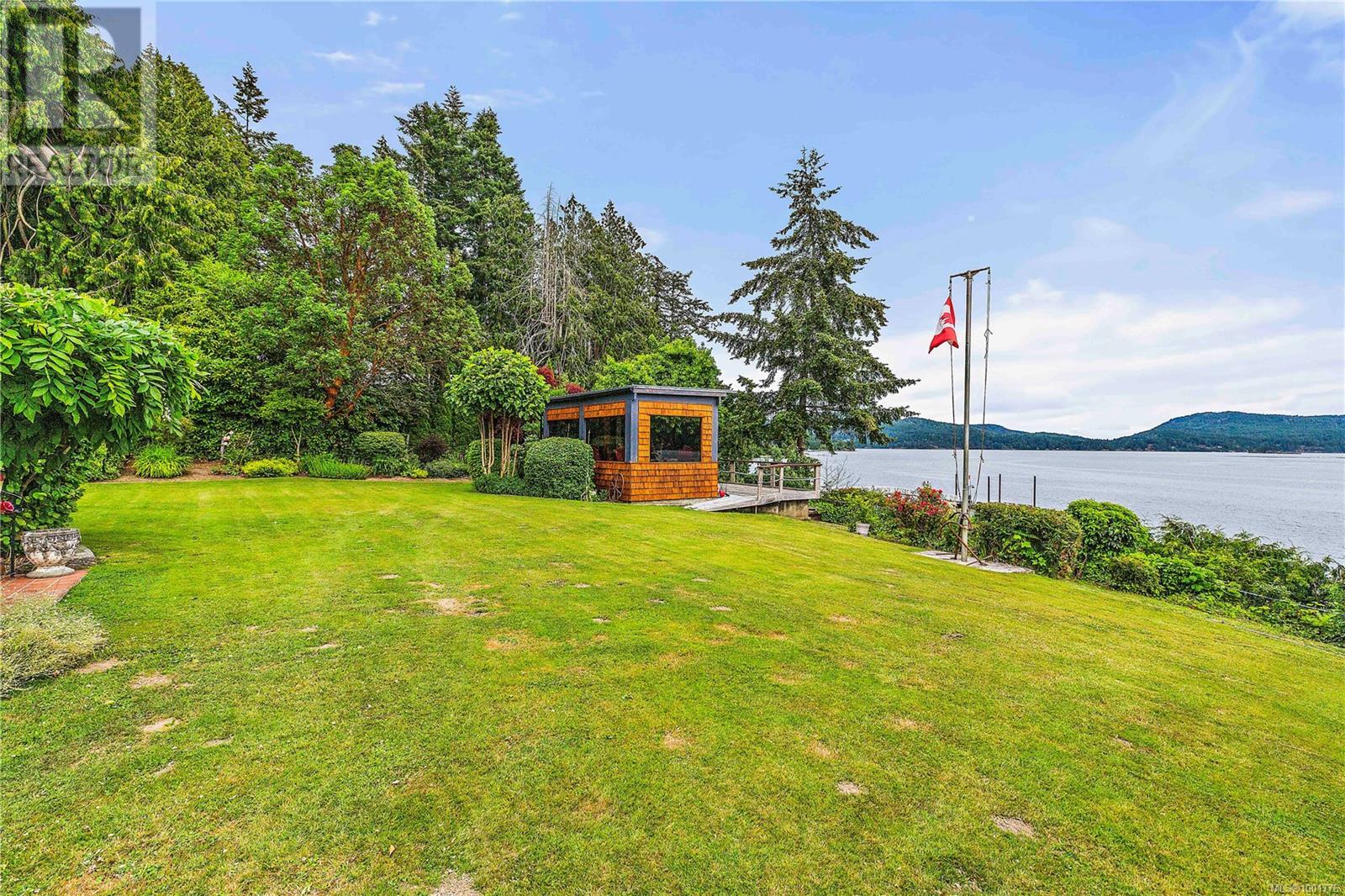 5957 Sooke Rd, Sooke, British Columbia  V9Z 0P7 - Photo 11 - 1001776