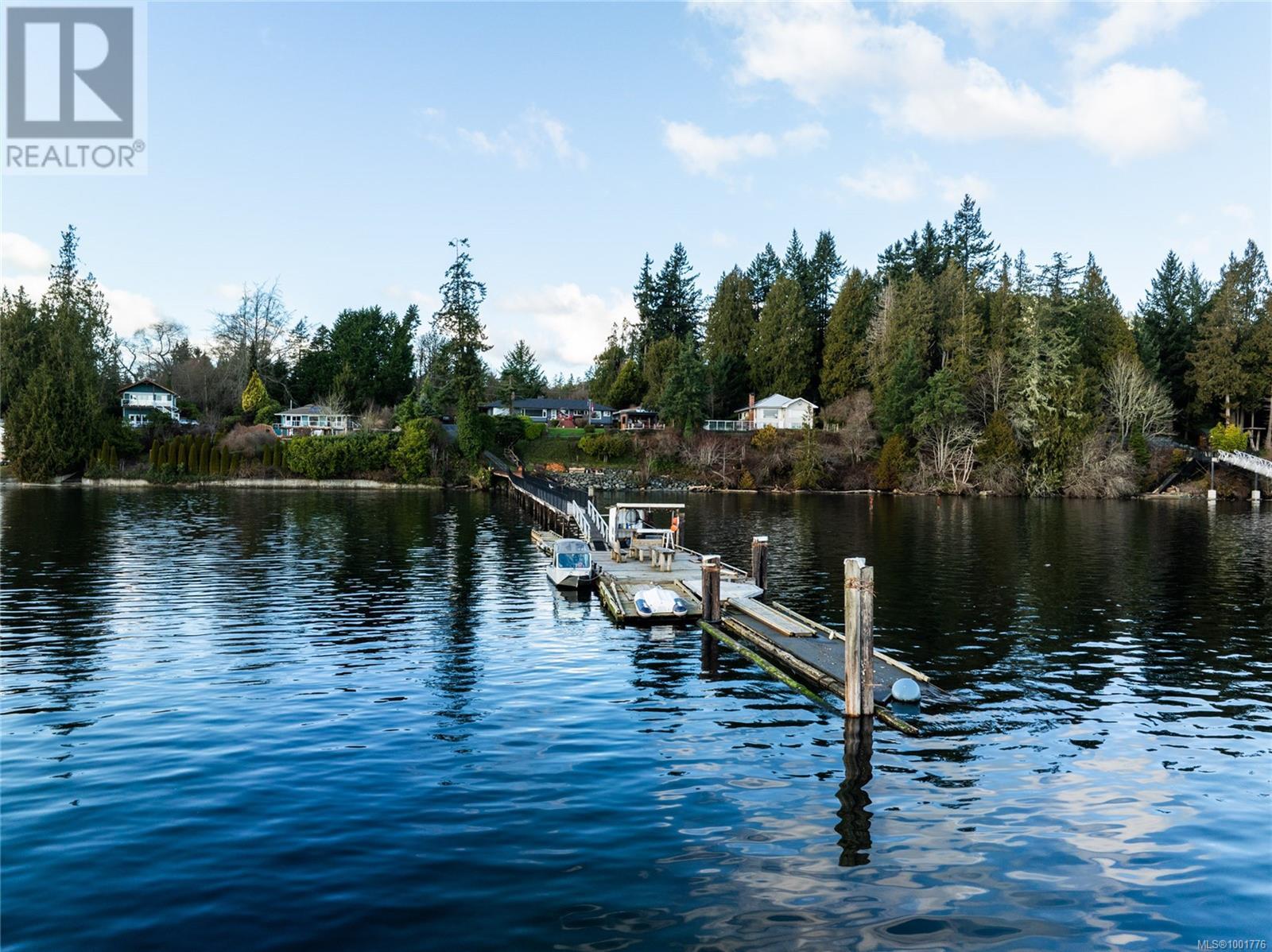 5957 Sooke Rd, Sooke, British Columbia  V9Z 0P7 - Photo 2 - 1001776