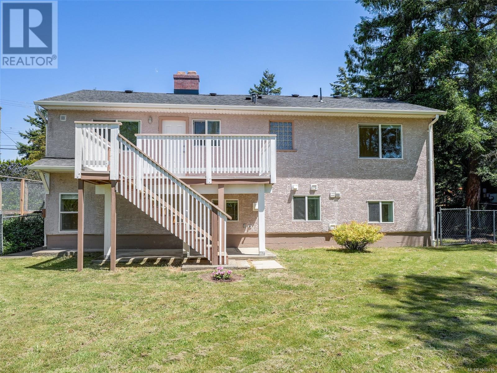 3856 Carey Rd, Saanich, British Columbia  V8Z 4C7 - Photo 25 - 1000410