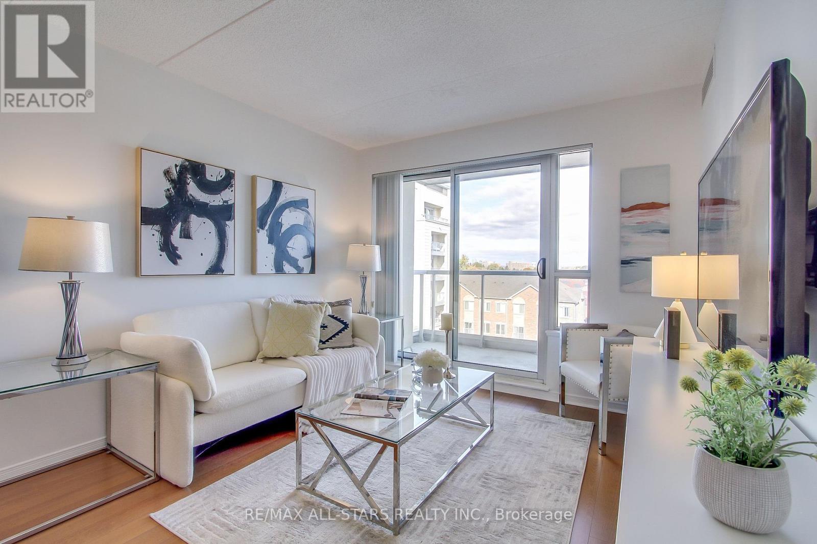610 - 4600 Steeles Avenue E, Markham, Ontario  L3R 5J1 - Photo 3 - N12185336