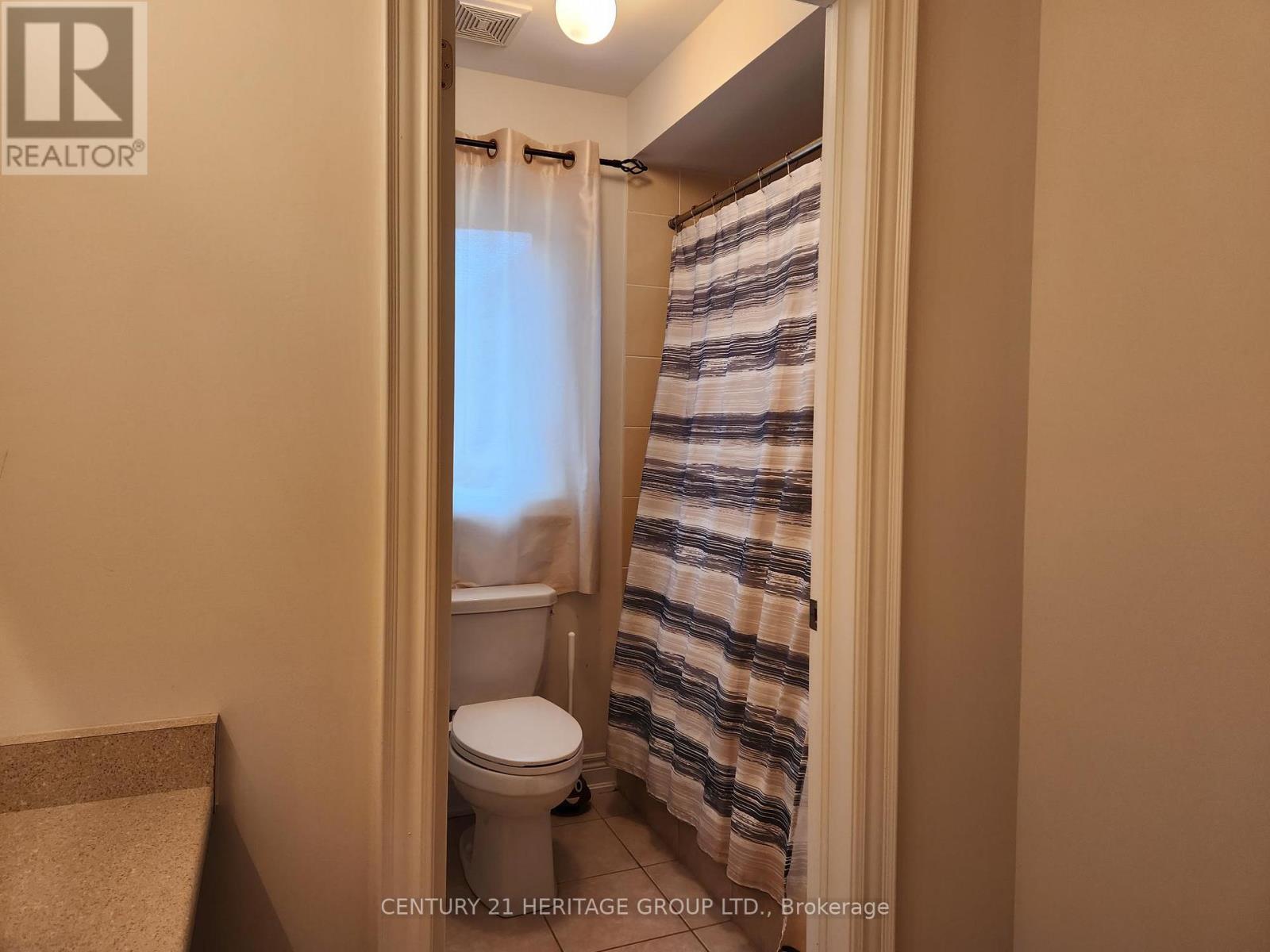 139 Joe Dales Drive, Georgina (Keswick South), Ontario  L4P 3E9 - Photo 19 - N12185405