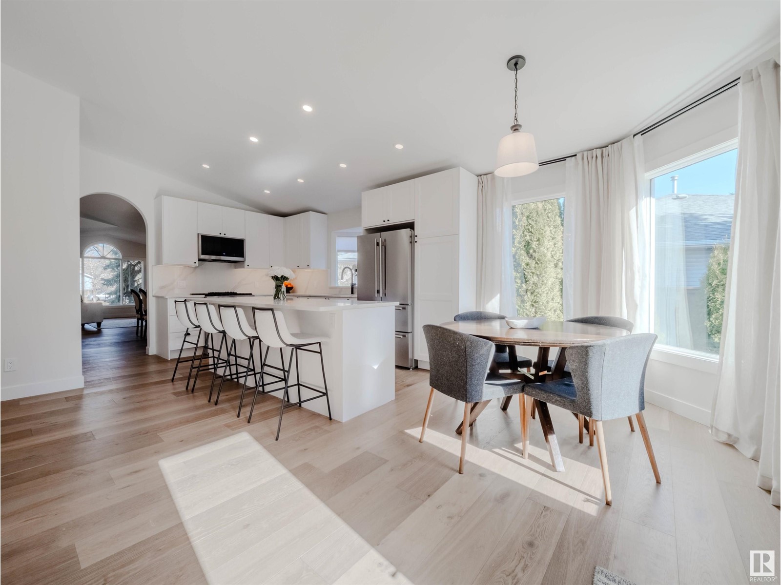261 Heagle Cr Nw, Edmonton, Alberta  T6R 1W2 - Photo 6 - E4432700