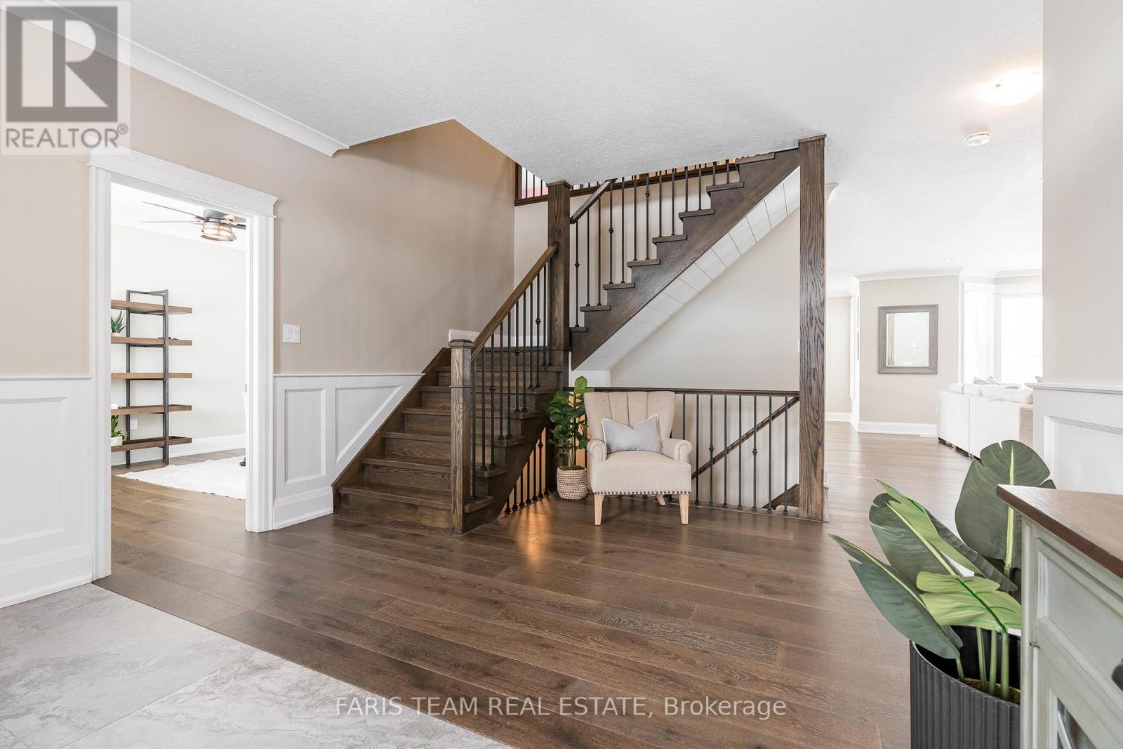 2448 Stockdale Road, Severn, Ontario  L3V 6P9 - Photo 6 - S12185332