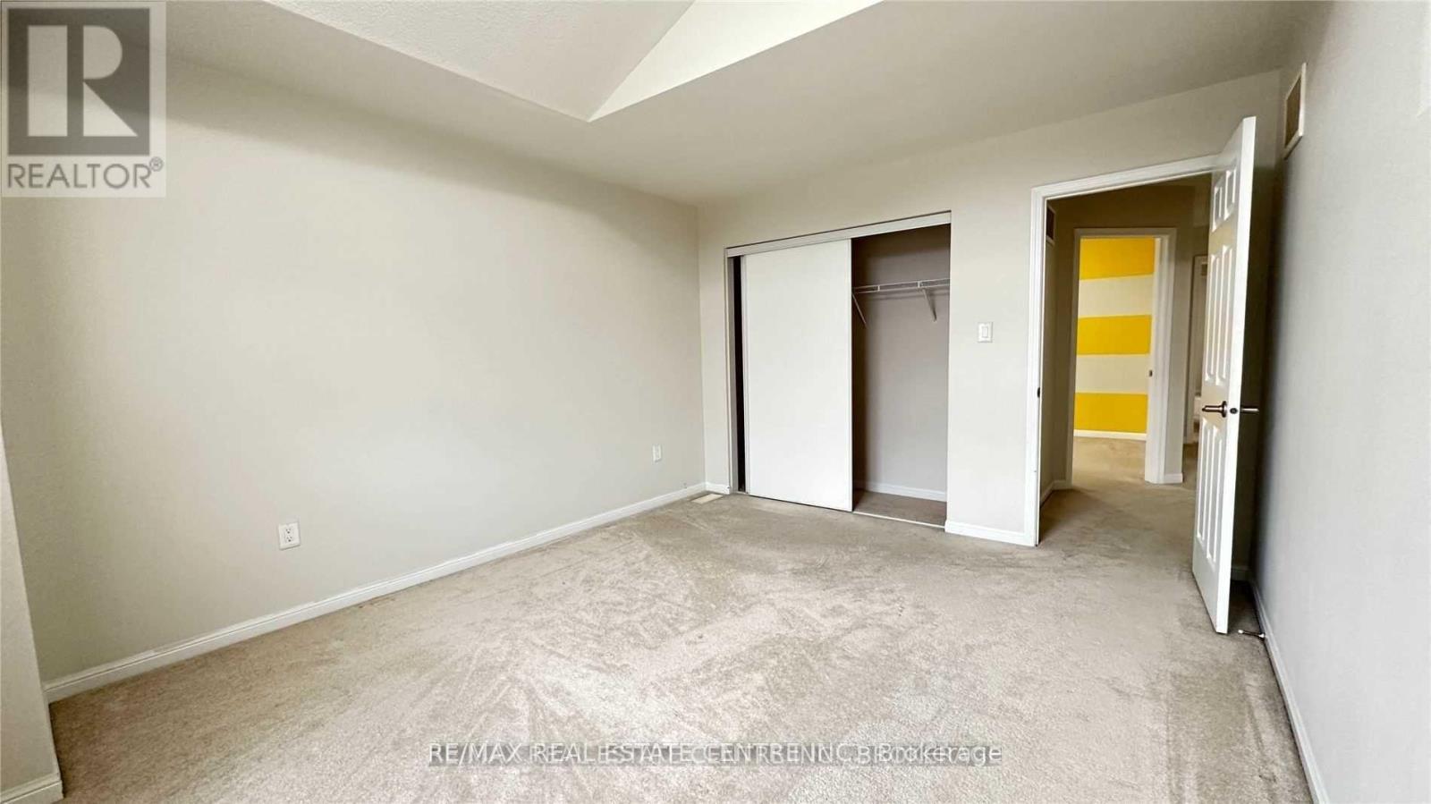32 Gibbs Road, Brampton, Ontario  L7A 0G2 - Photo 8 - W12185349