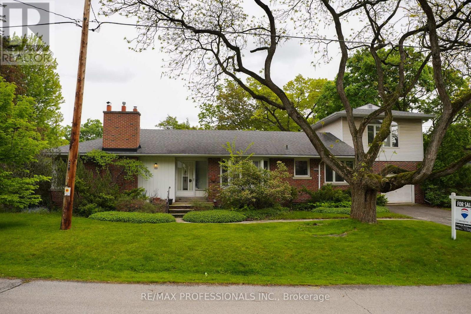88 Valecrest Drive, Toronto, Ontario  M9A 4P6 - Photo 13 - W12185364