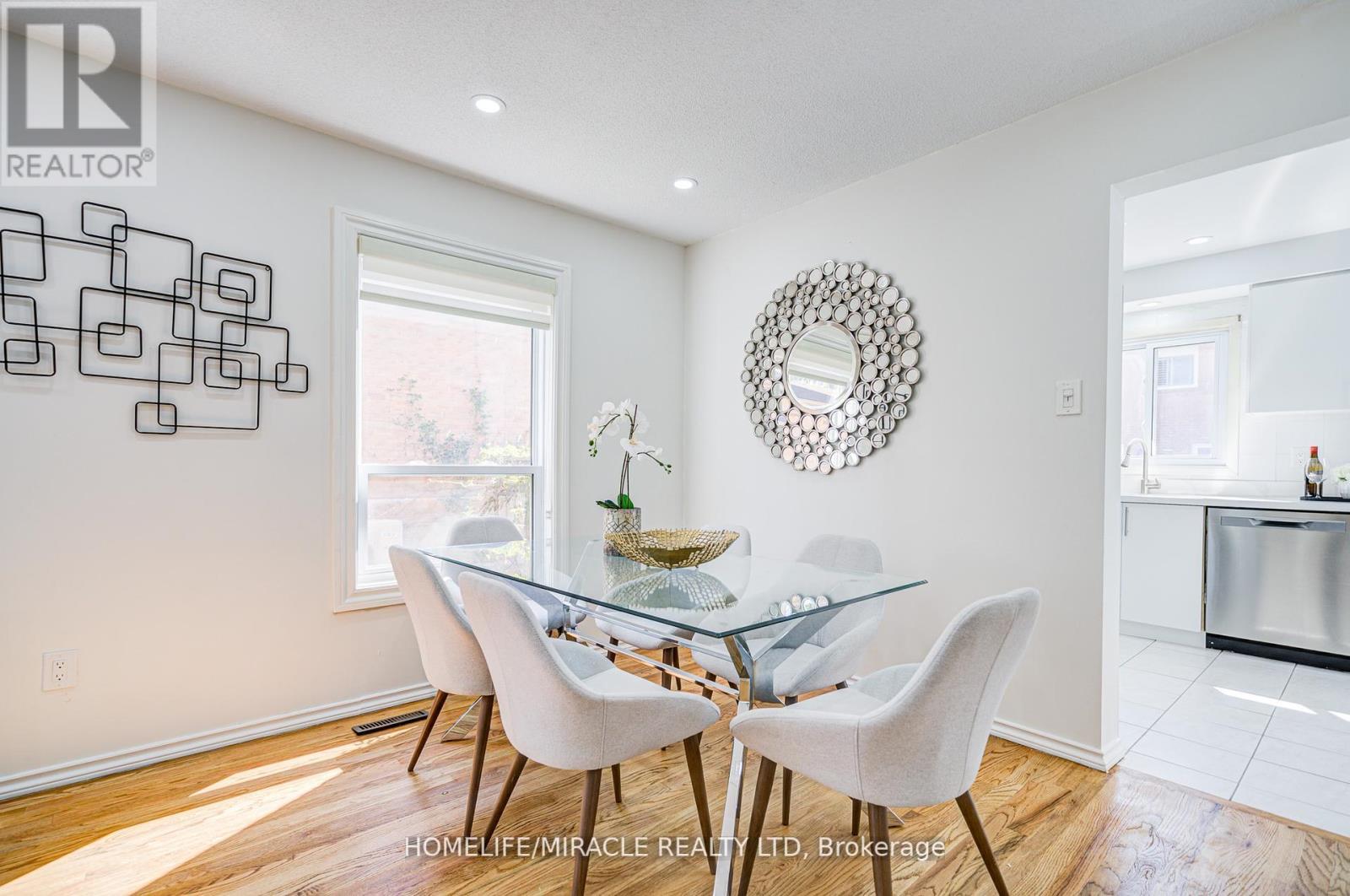 59 Faywood Drive, Brampton (Fletcher's West), Ontario  L6Y 4M1 - Photo 11 - W12185398