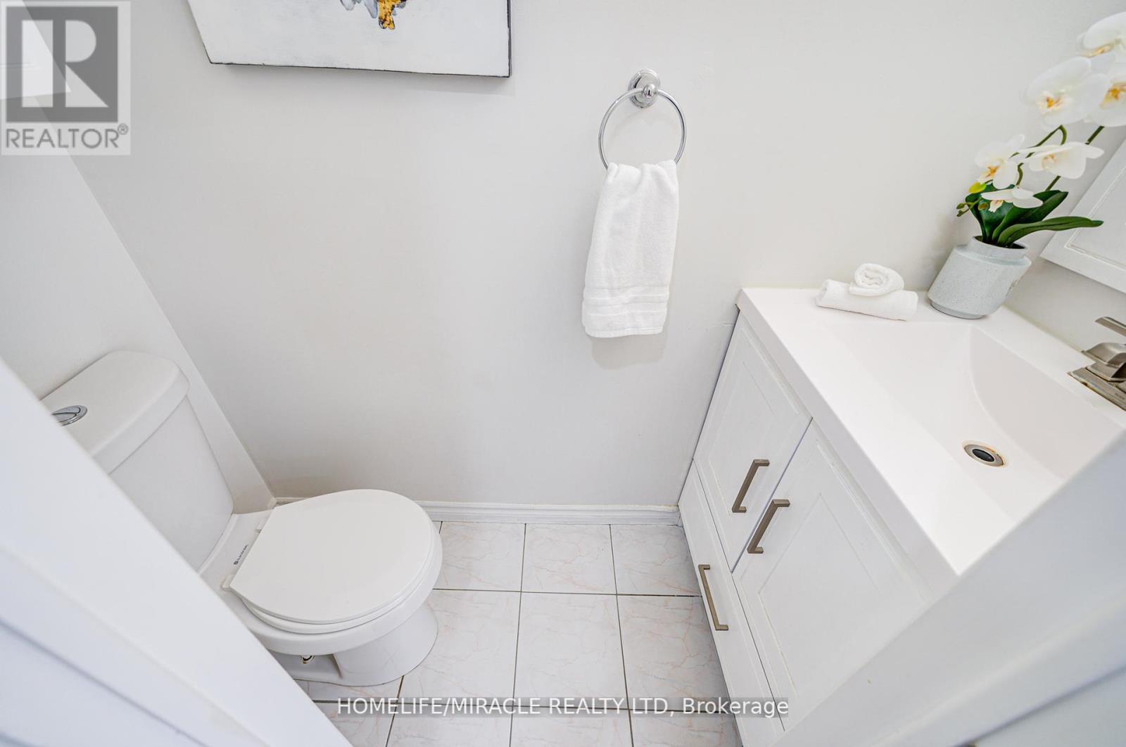59 Faywood Drive, Brampton (Fletcher's West), Ontario  L6Y 4M1 - Photo 24 - W12185398