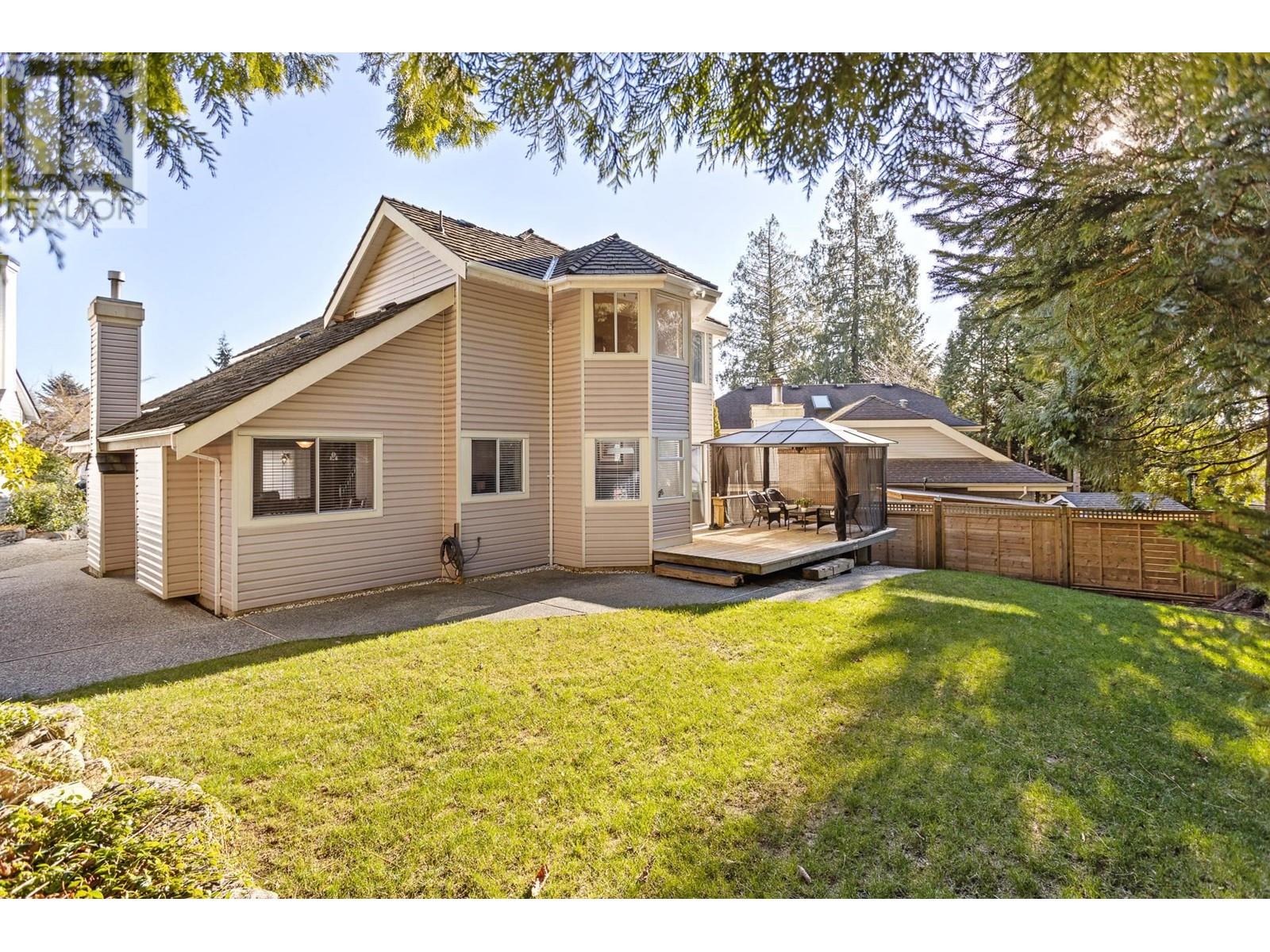 8 Parkwood Place, Port Moody, British Columbia  V3H 4K6 - Photo 39 - R3009249
