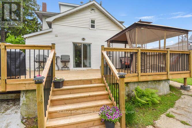 3 Reid Street, Athens, Ontario  K0E 1B0 - Photo 38 - X12185455