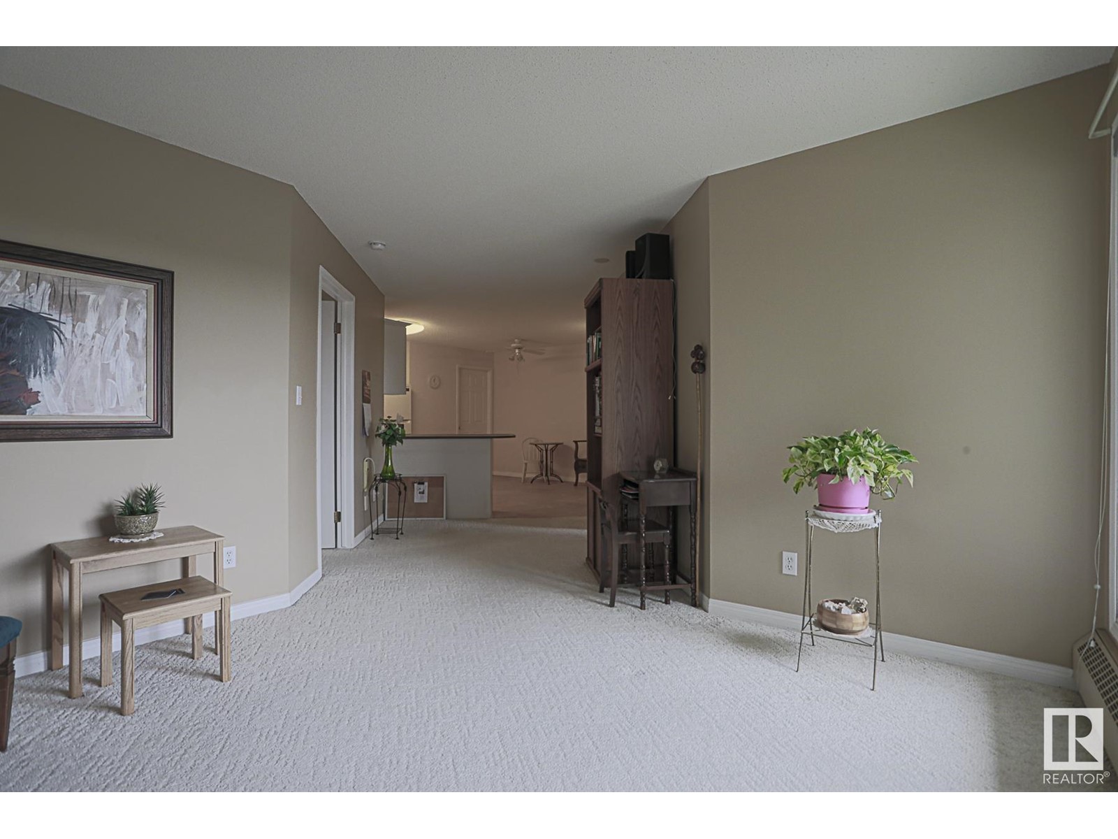 #408 9760 176 St Nw, Edmonton, Alberta  T5T 5Z5 - Photo 7 - E4439526