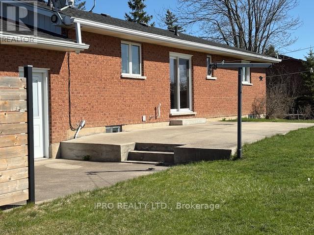 Property at 40298 YOUNGS ROAD image 3