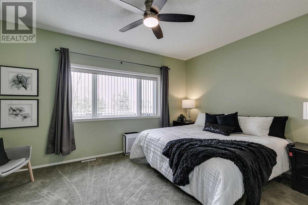 292 Shannon Estates Terrace Sw, Calgary, Alberta  T2Y 4C5 - Photo 12 - A2221225