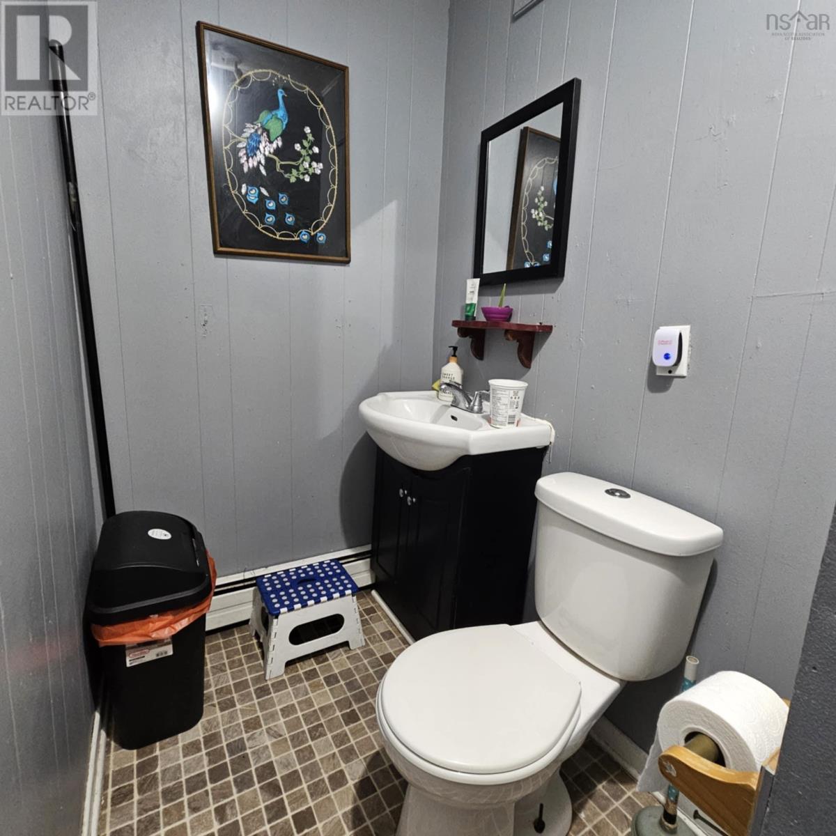 100 York Street, Sydney, Nova Scotia  B1P 6B4 - Photo 12 - 202512936