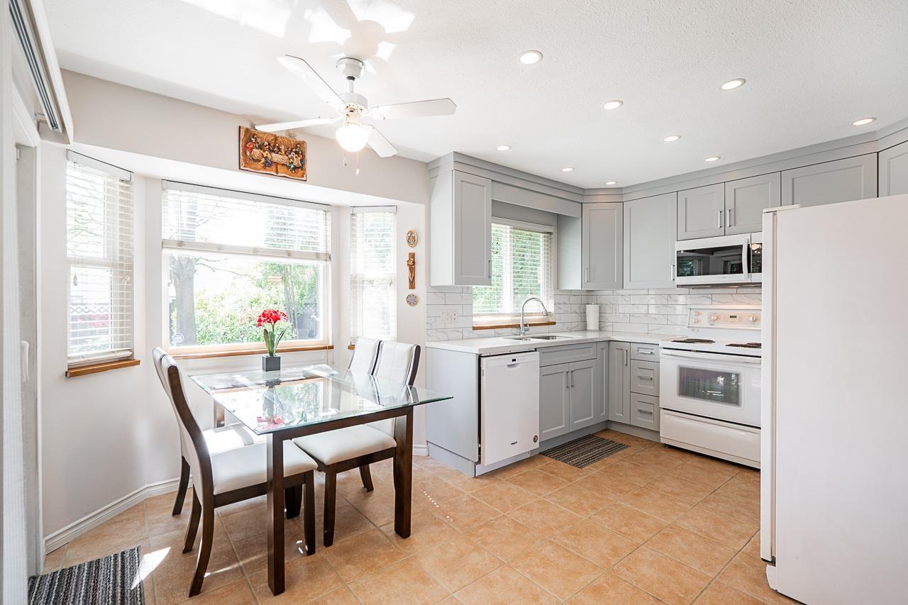 15266 97a Avenue, Surrey, British Columbia  V3R 8P6 - Photo 11 - R3009221