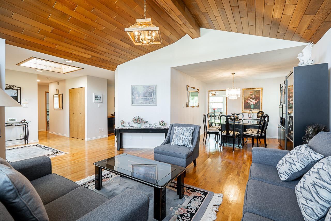 15266 97a Avenue, Surrey, British Columbia  V3R 8P6 - Photo 8 - R3009221