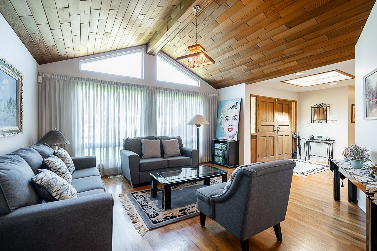 15266 97a Avenue, Surrey, British Columbia  V3R 8P6 - Photo 7 - R3009221