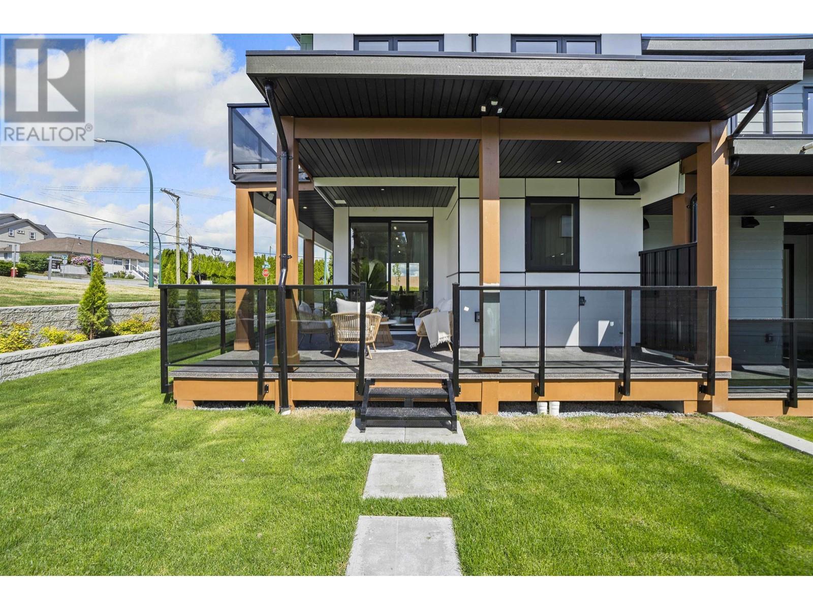 1 314 Nelson Street, Coquitlam, British Columbia  V3K 4N3 - Photo 3 - R3008475