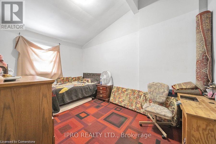 312 Westcourt Place, Waterloo, Ontario  N2L 2R7 - Photo 23 - 40735758