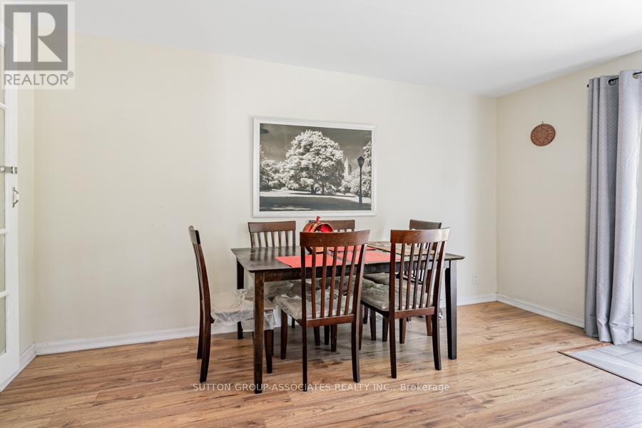 534 A Westmount Avenue, Toronto, Ontario  M6E 3N7 - Photo 10 - C12158842