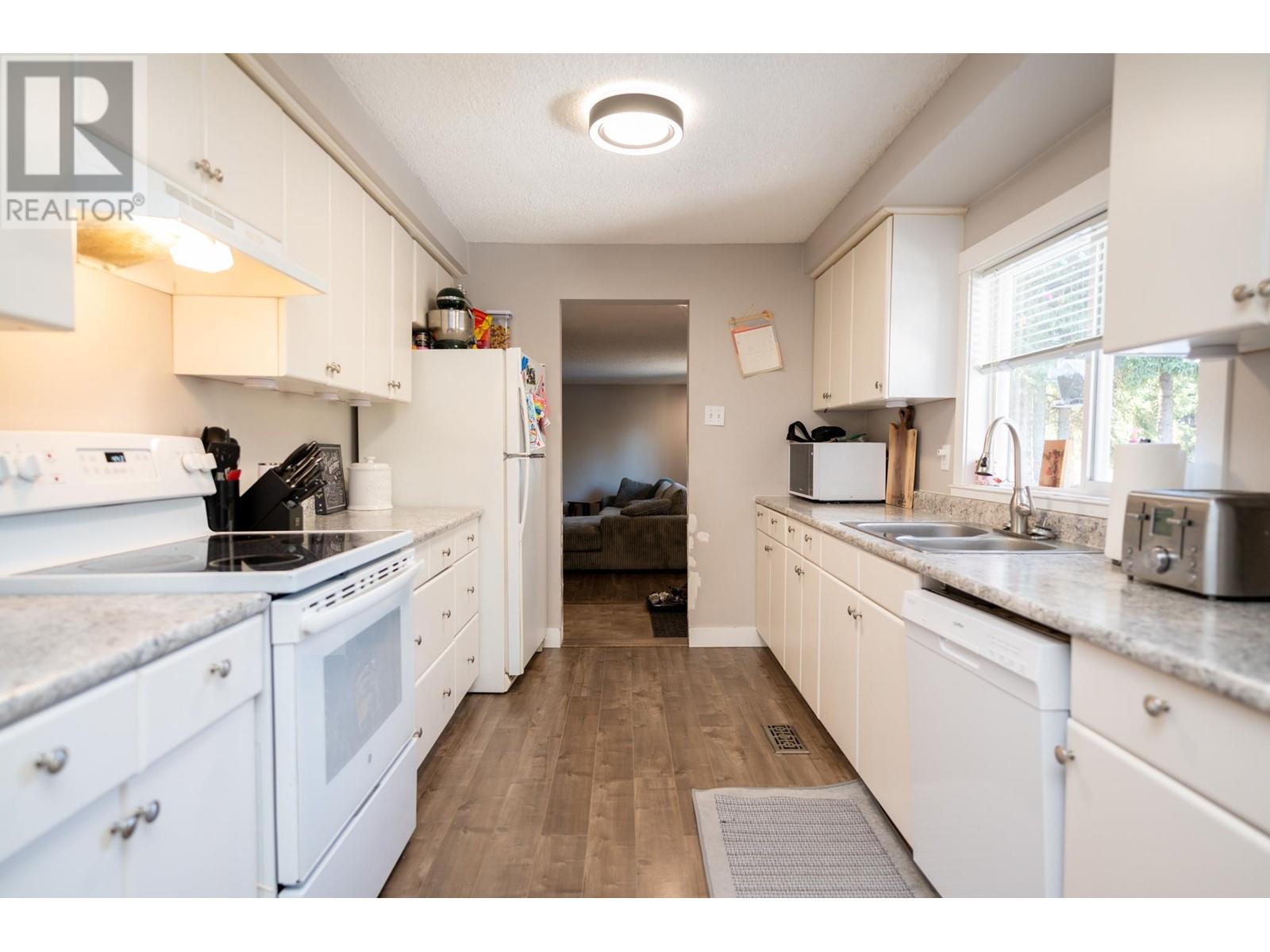 4171 Estavilla Drive, Prince George, British Columbia  V2K 2T8 - Photo 16 - R3009304